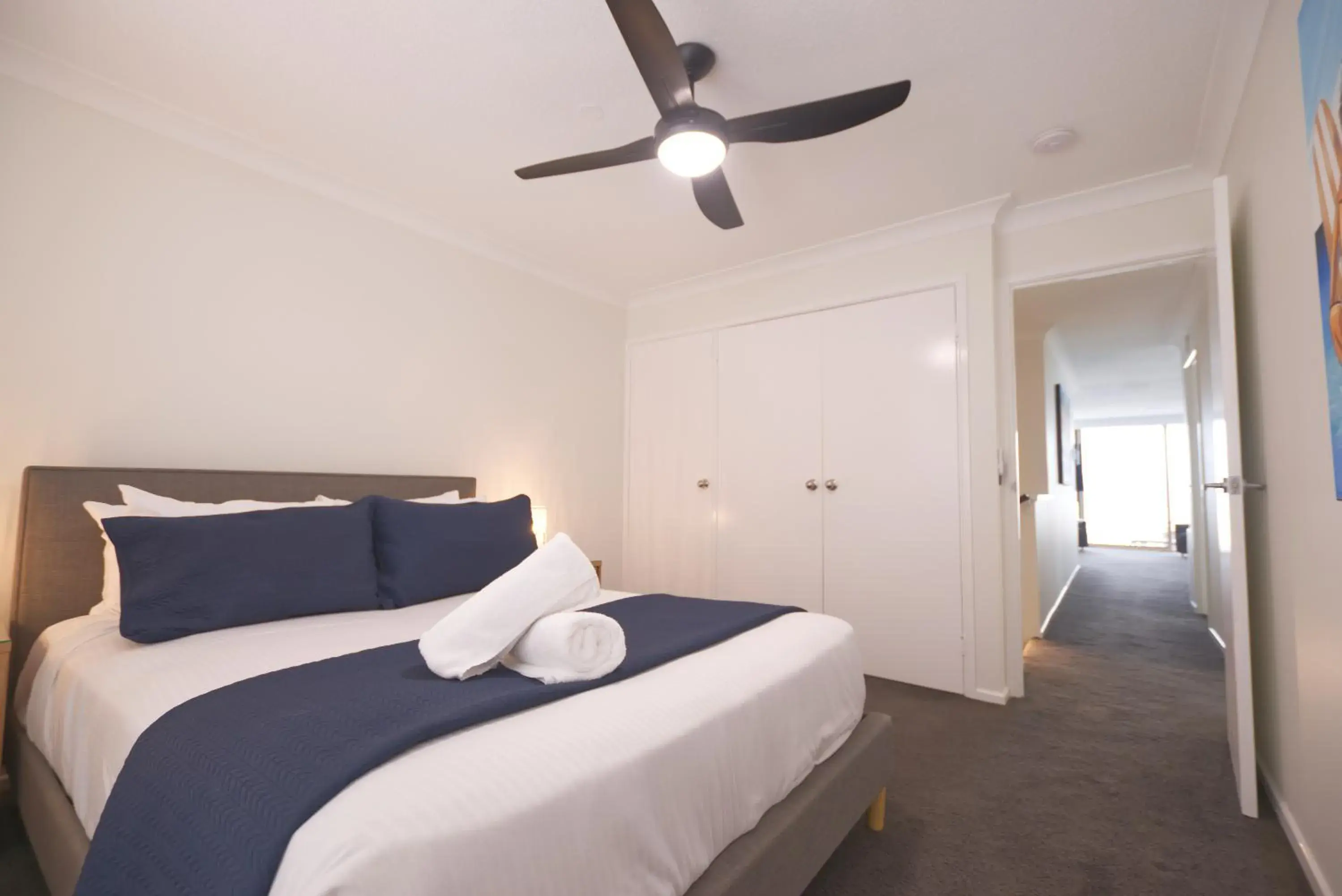 Bed in Osprey Apartments Bed in Osprey Apartments