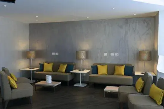 Lounge or bar in Turin Airport Hotel & Residence Lounge or bar in Turin Airport Hotel & Residence