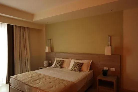 Photo of the whole room, Bed in Turin Airport Hotel & Residence