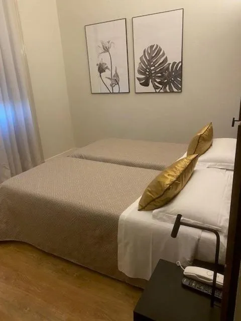 Bed in Hotel La Nuova Rotaia