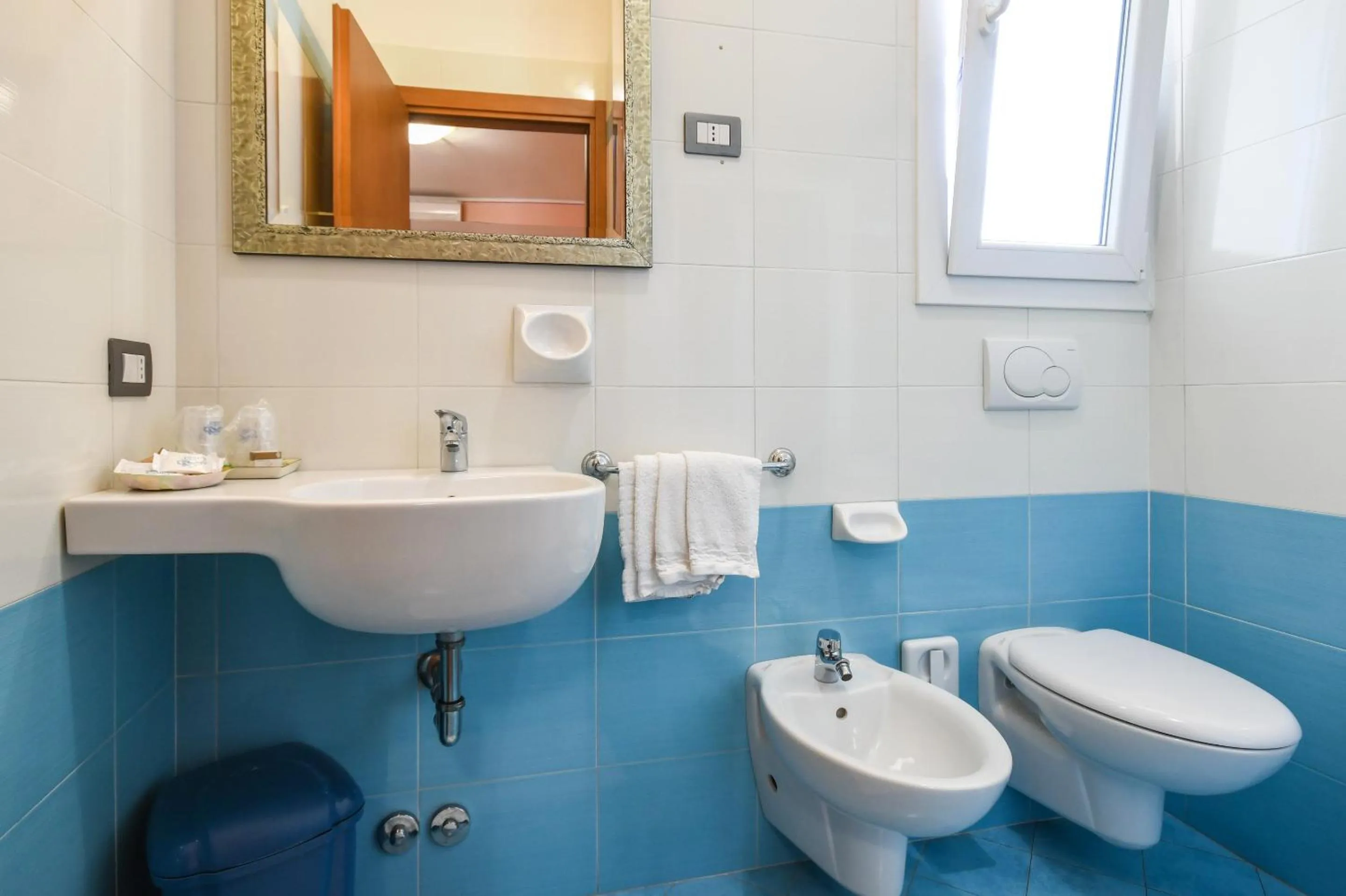 Bathroom in B&B America