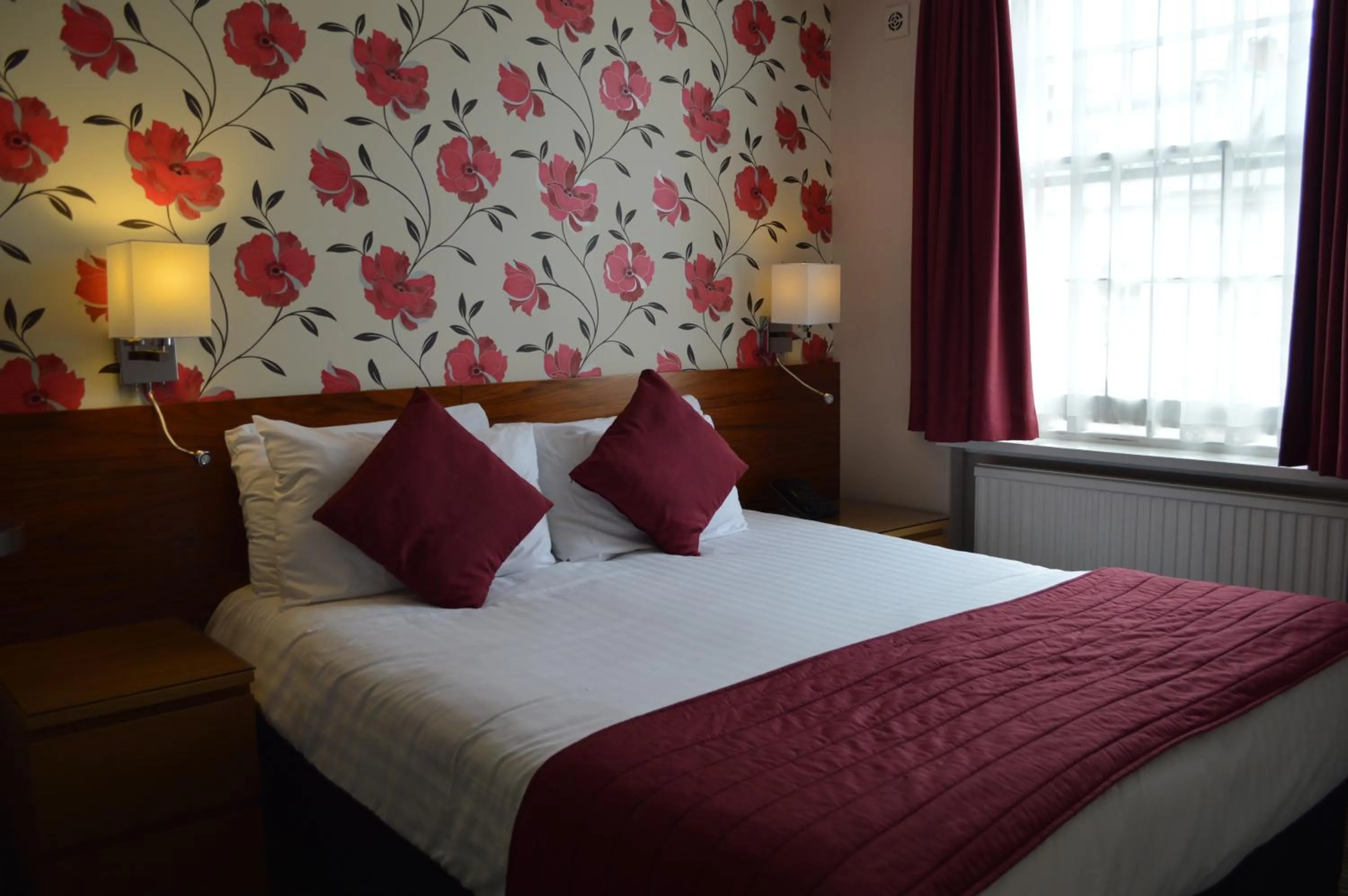 Bed in Sheriff Hotel