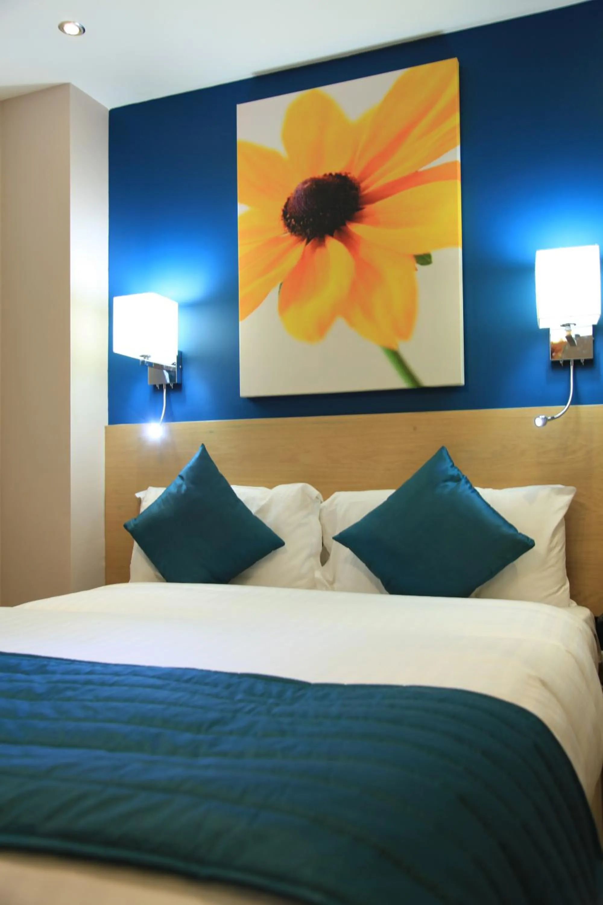 Bed in Sheriff Hotel