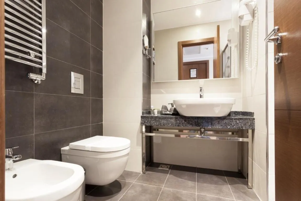 Bathroom in Hotel Premier Aqua - Adults Only