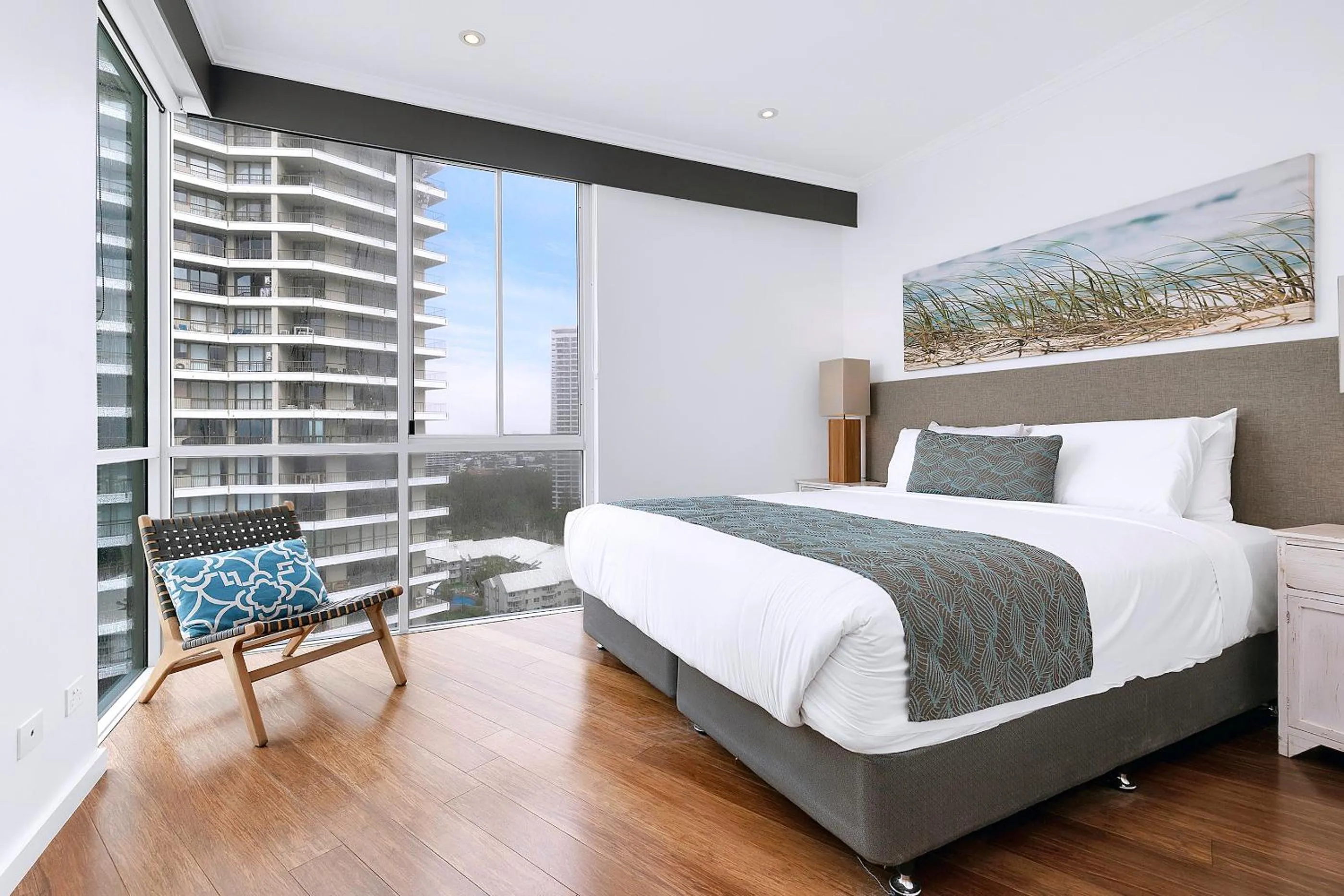 Bedroom, Bed in Pacific Views Resort