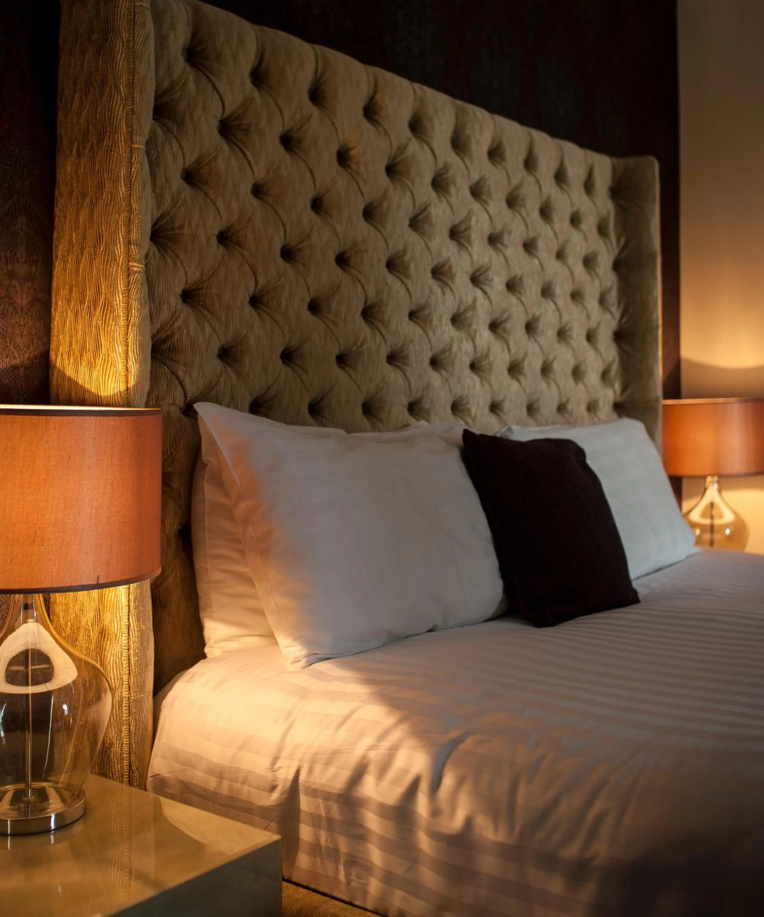 Bedroom, Bed in Mansion House Llansteffan