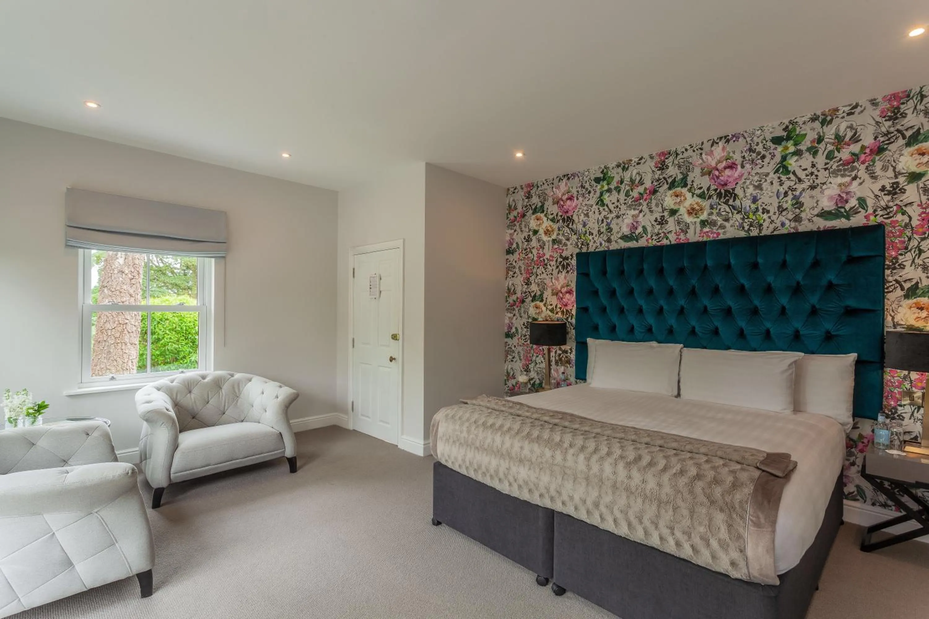 Bed in Mansion House Llansteffan