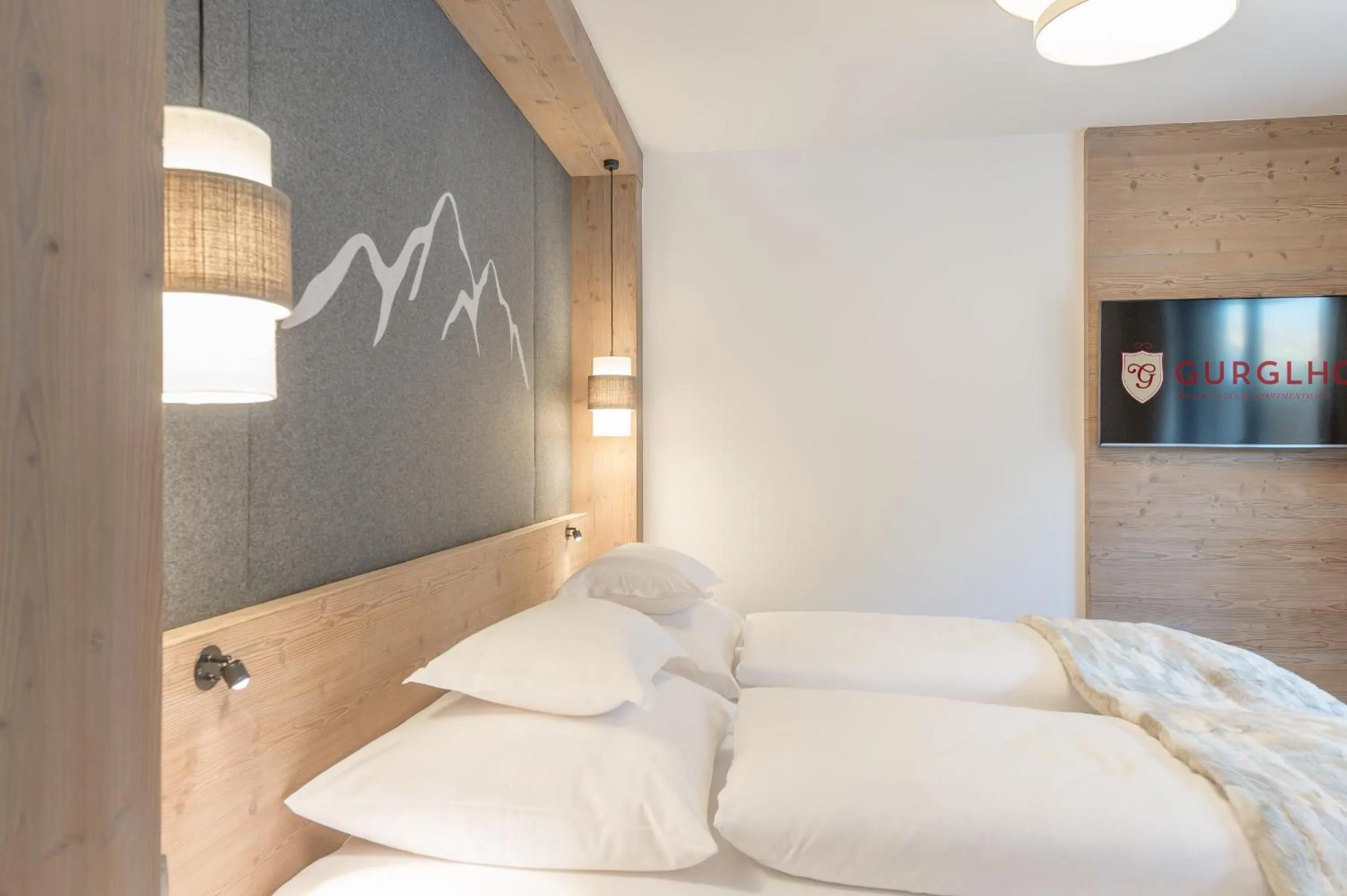 Photo of the whole room, Bed in Hotel Gurglhof Superior