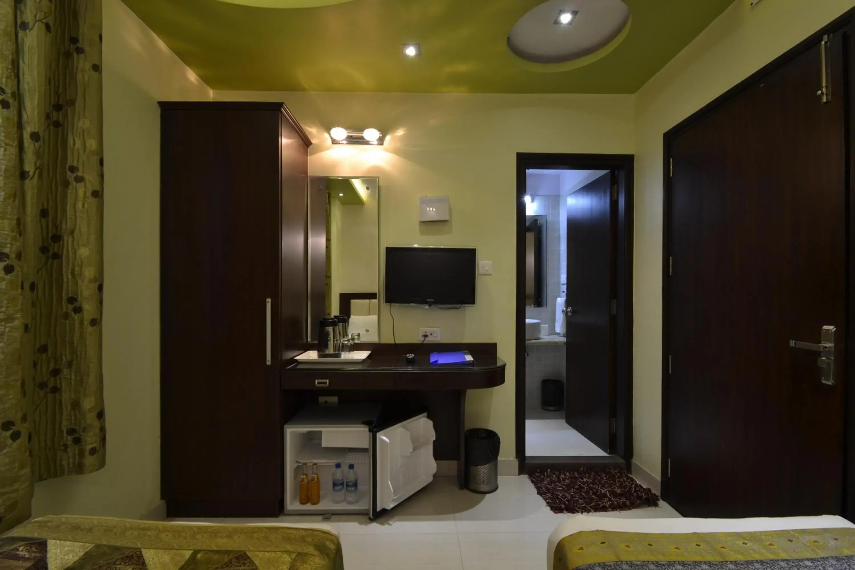 Photo of the whole room in Hotel Central Residency Photo of the whole room in Hotel Central Residency