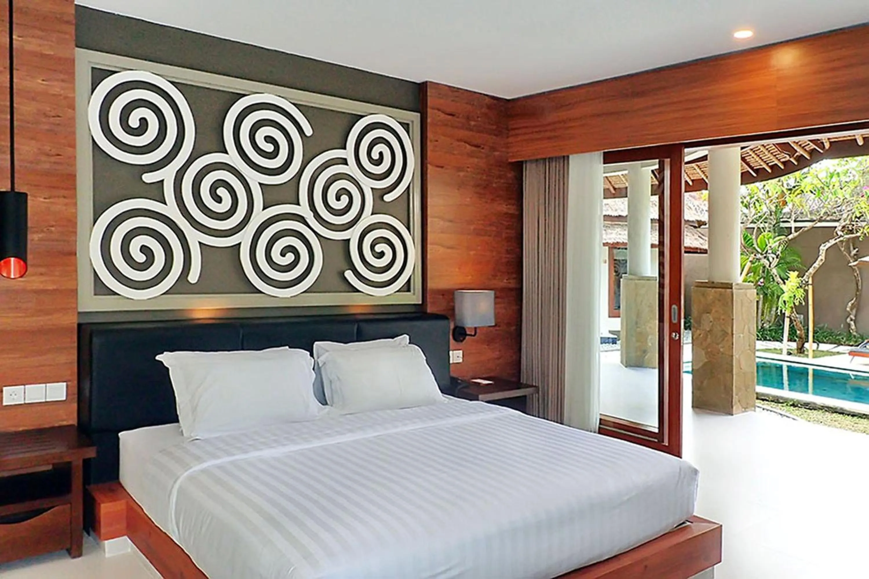 Bed in Mutiara Bali Boutique Resort & Villa