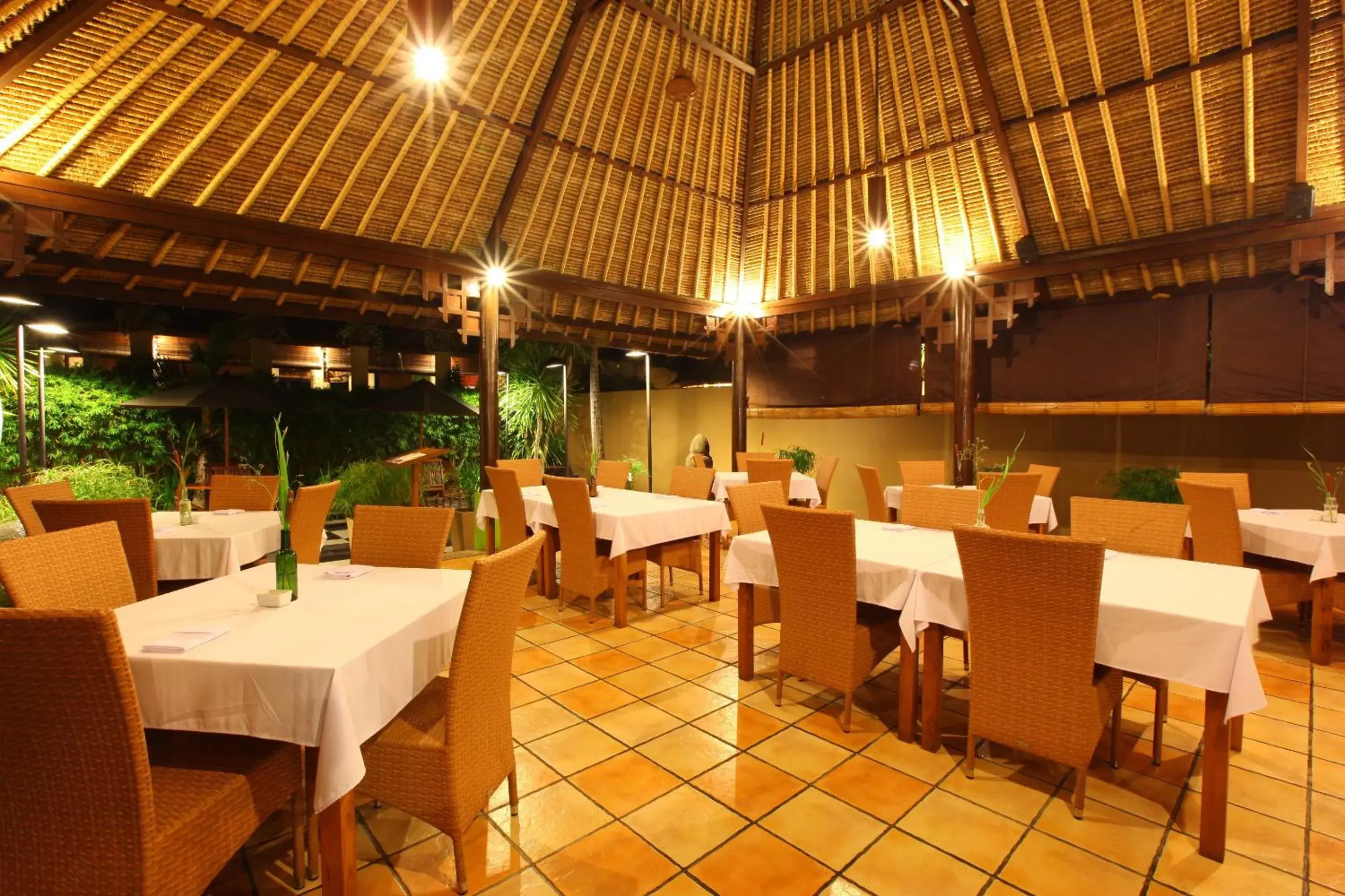 Restaurant/places to eat in Mutiara Bali Boutique Resort & Villa Restaurant/places to eat in Mutiara Bali Boutique Resort & Villa