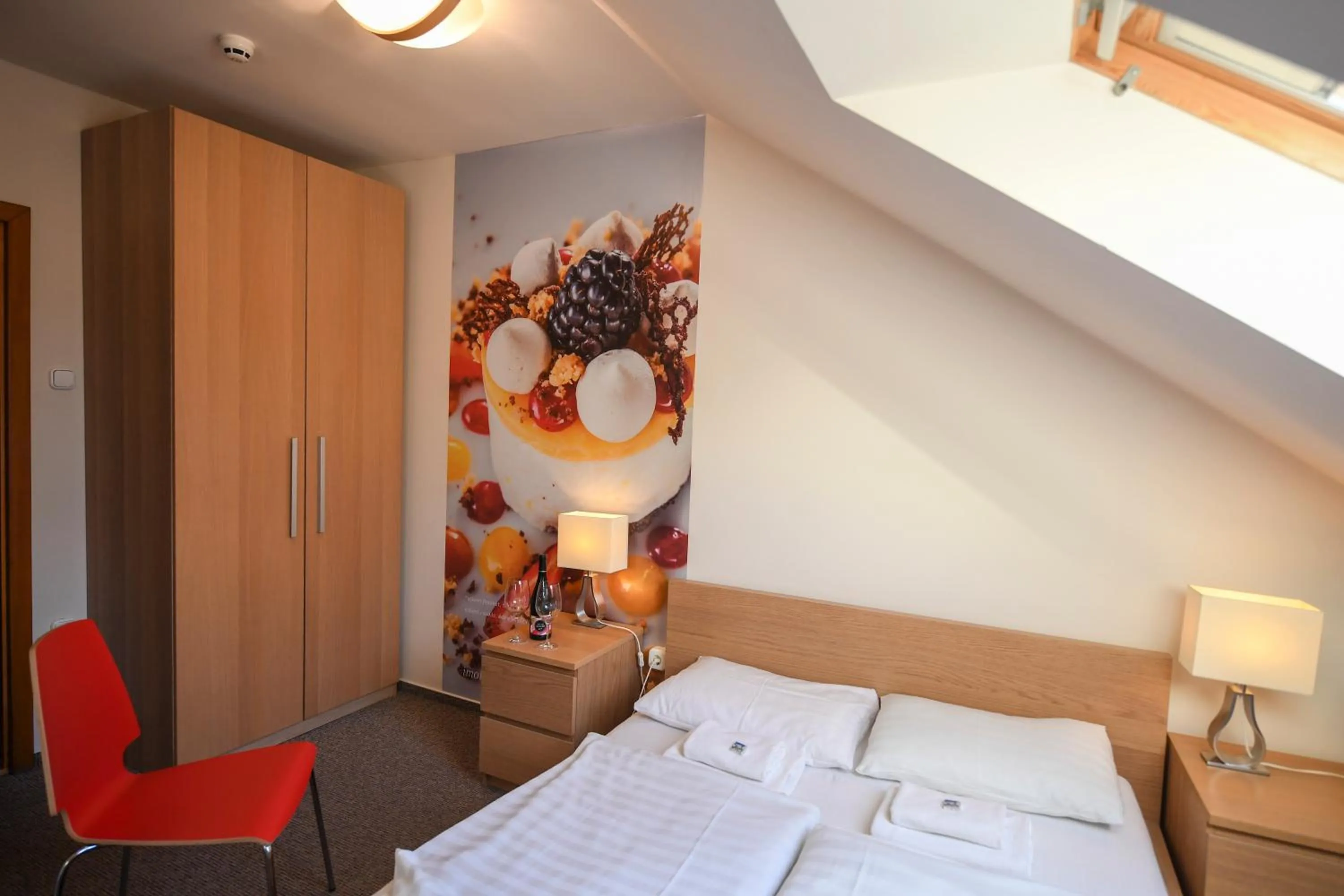 Bedroom, Bed in Imola Udvarház Dessert Hotel