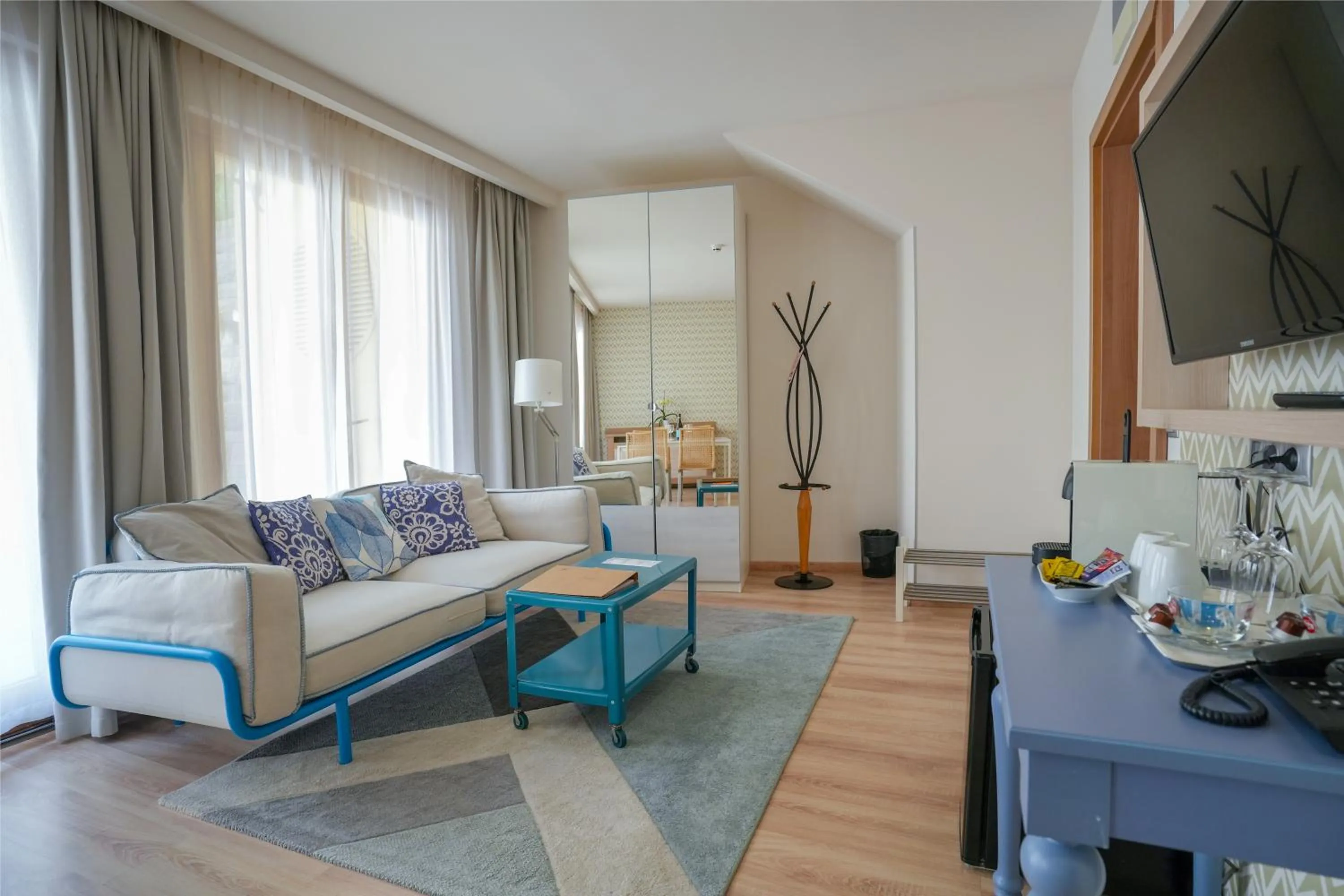 Living room in Imola Udvarház Dessert Hotel