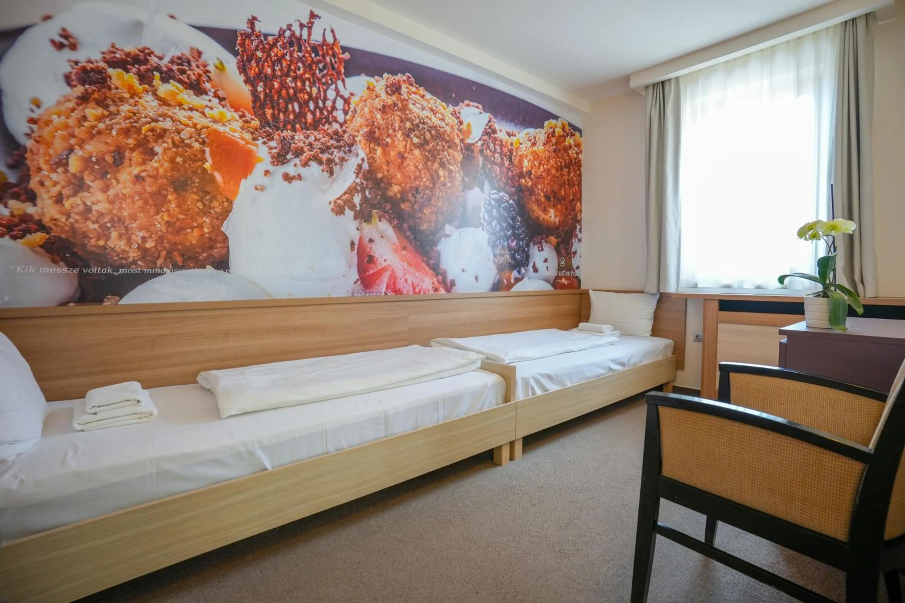 Bedroom, Bed in Imola Udvarház Dessert Hotel