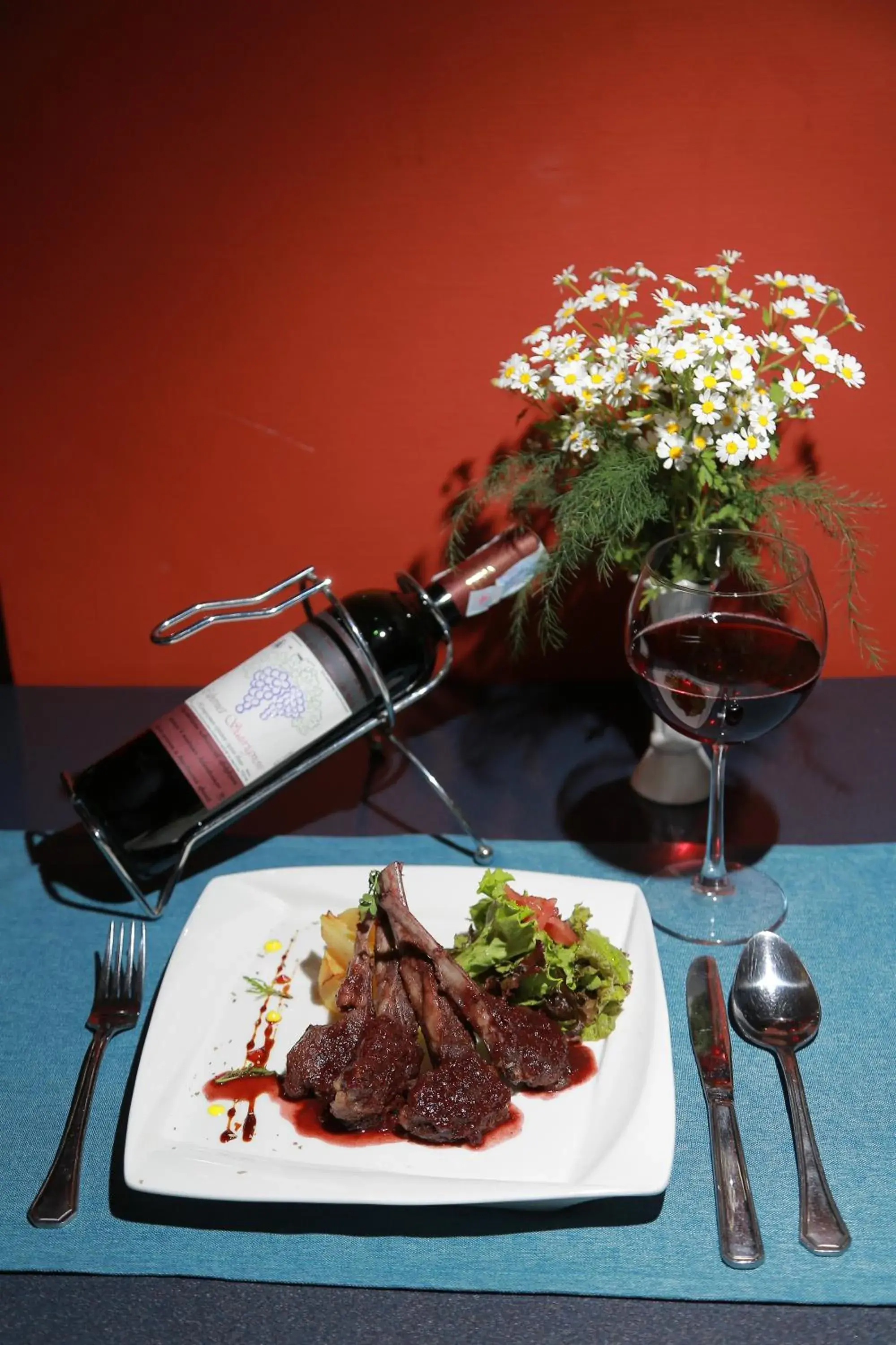 Food and drinks in Shodlik Palace Food and drinks in Shodlik Palace