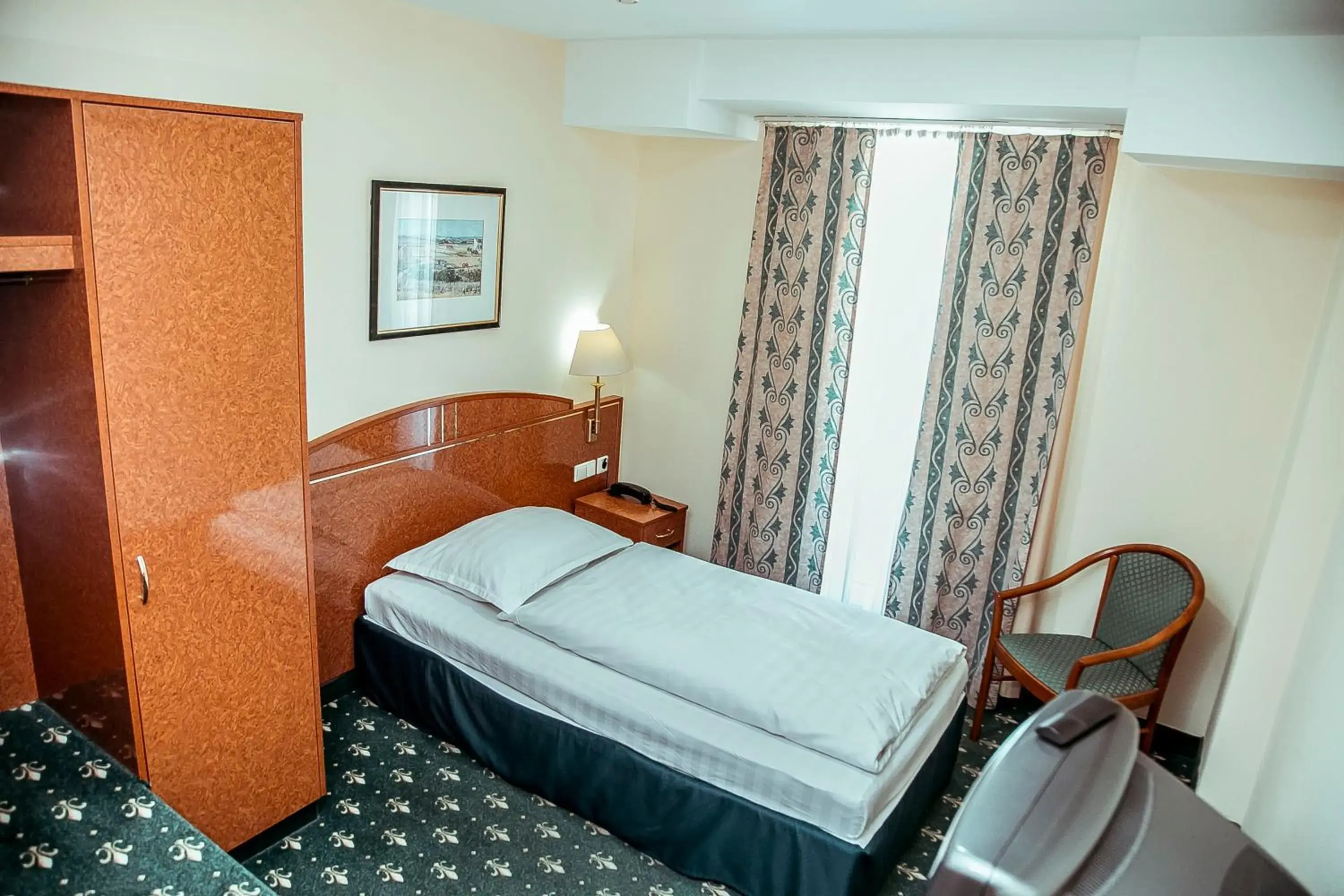 Standard Single Room in Shodlik Palace Standard Single Room in Shodlik Palace