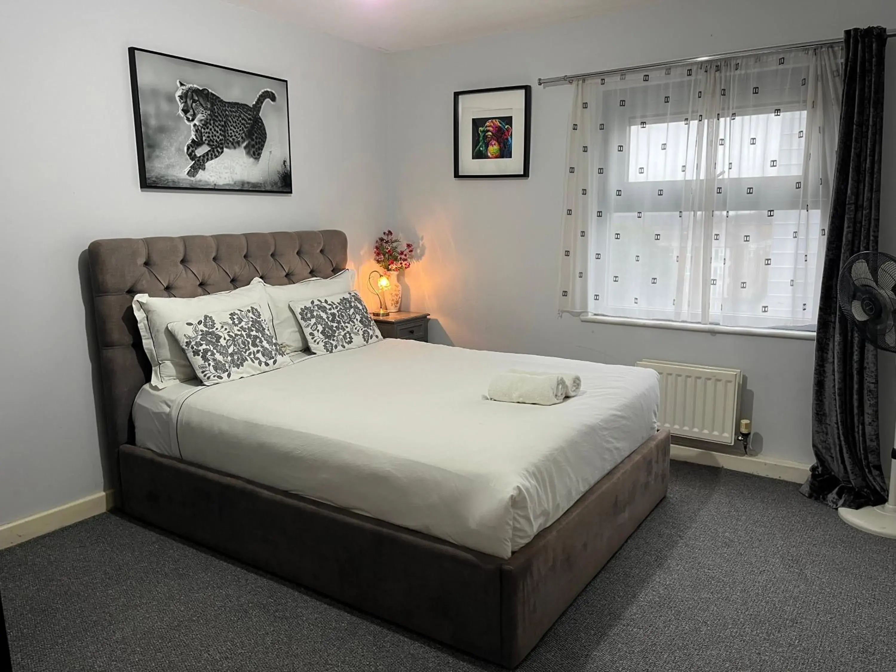 Two-Bedroom Apartment in London Luxury Holiday Home B Two-Bedroom Apartment in London Luxury Holiday Home B