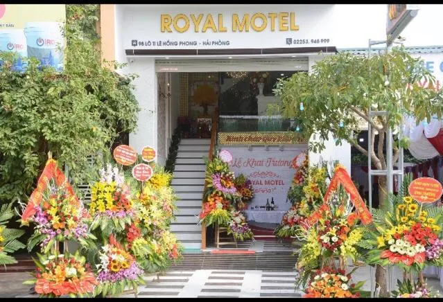 Royal Hotel