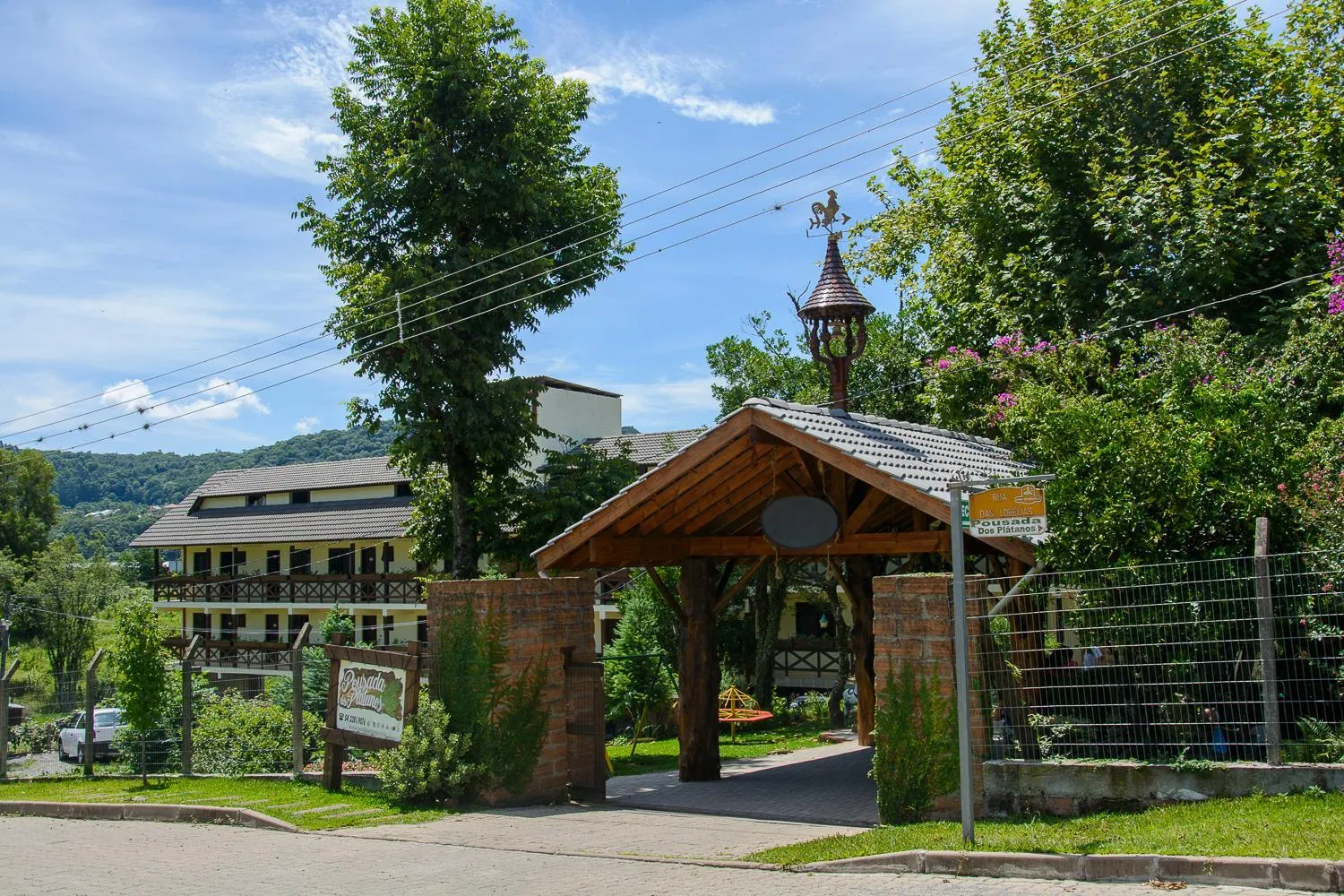 Street view in Pousada dos Plátanos