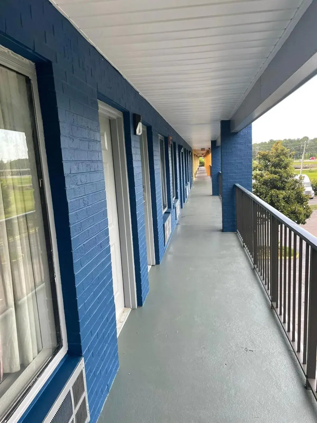 Balcony/Terrace in Days Inn & Suites Mobile