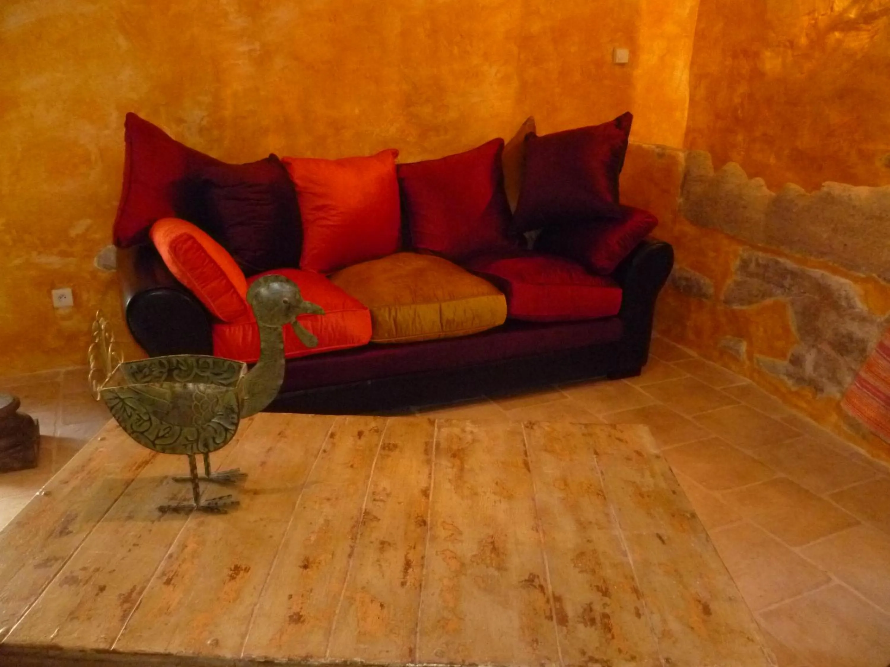 Communal lounge/ TV room in Mas du Puits d'Amour