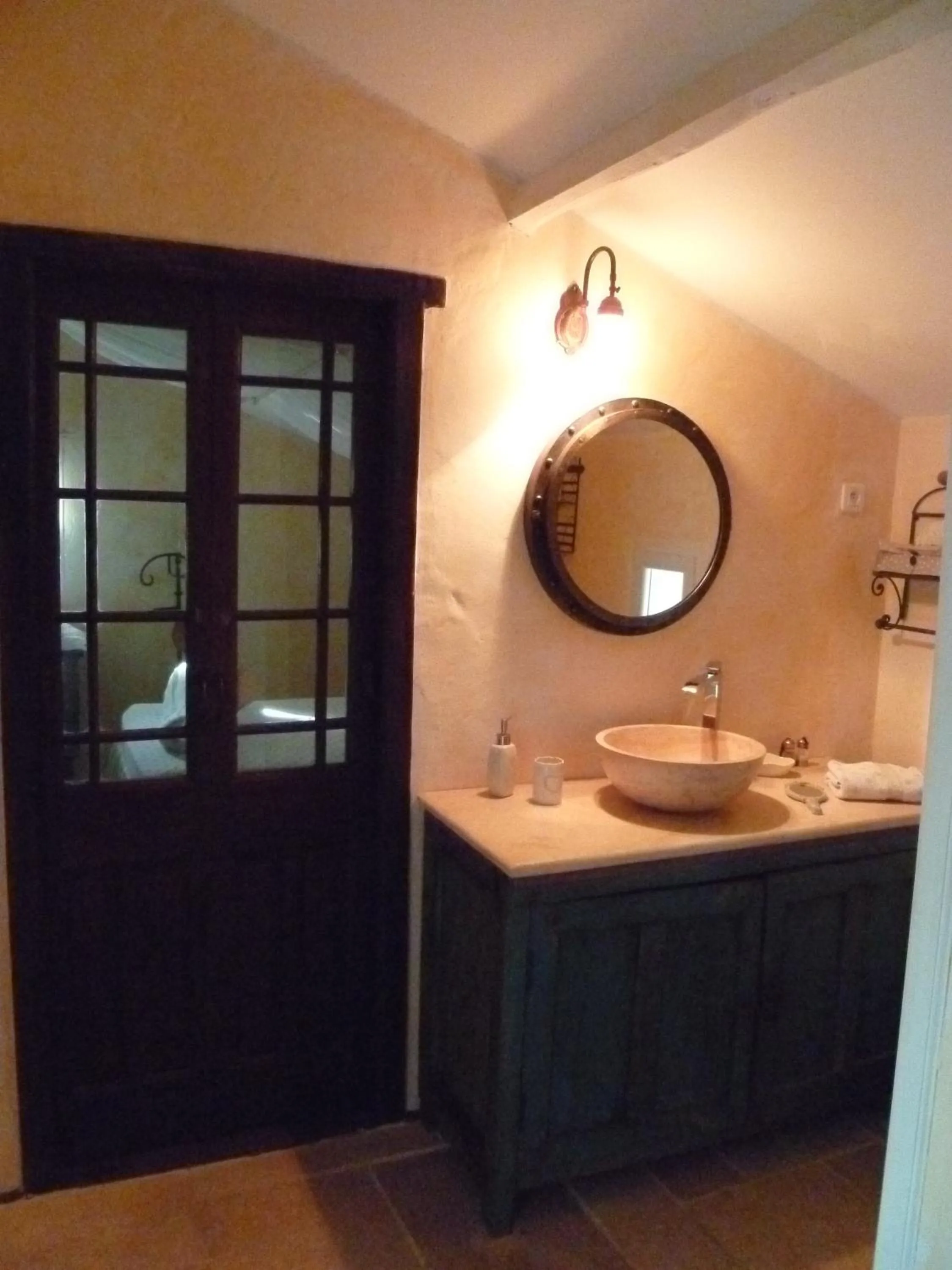 Bathroom in Mas du Puits d'Amour