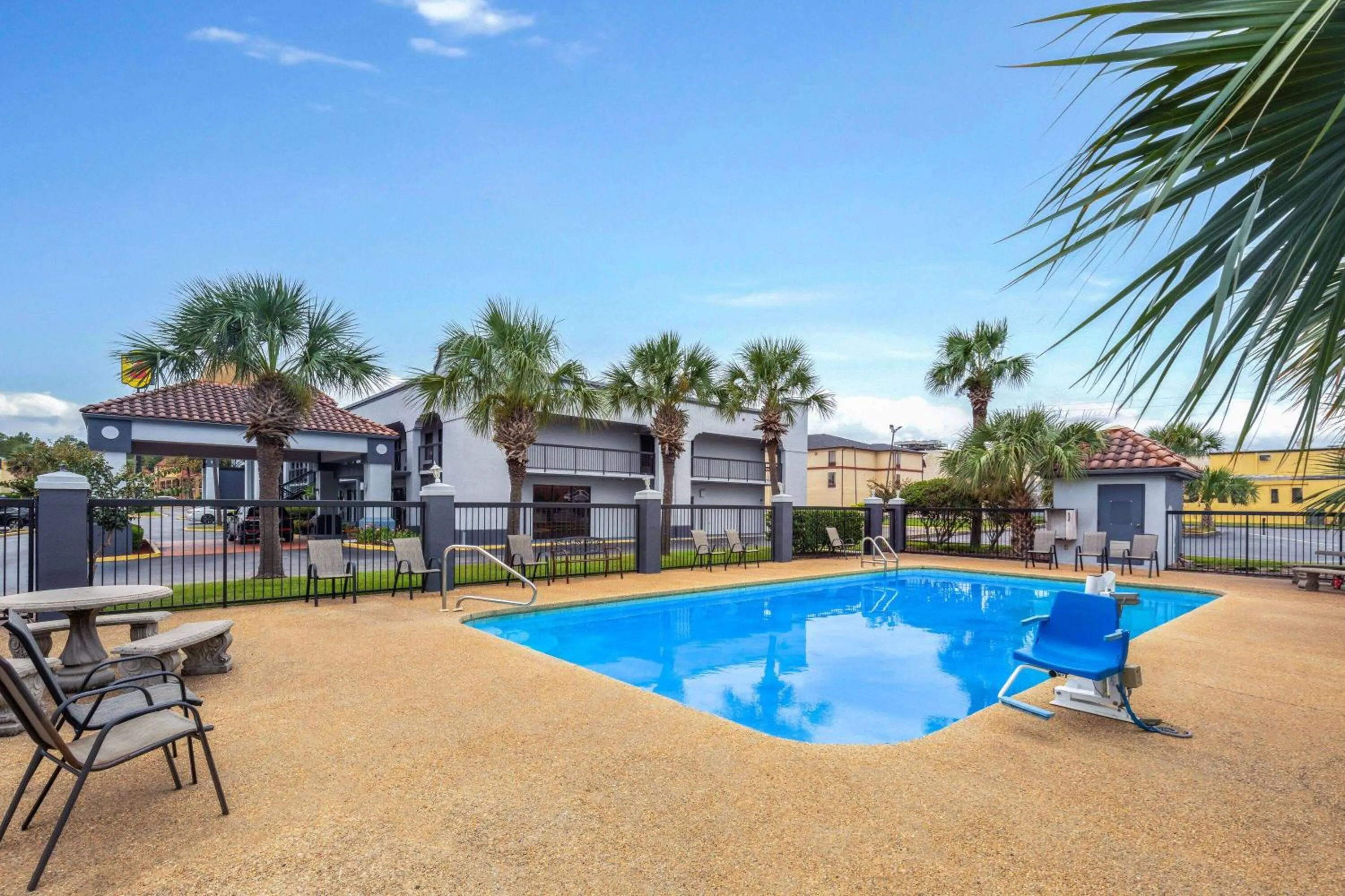 Swimming pool in Baymont by Wyndham Mobile/Tillmans Corner