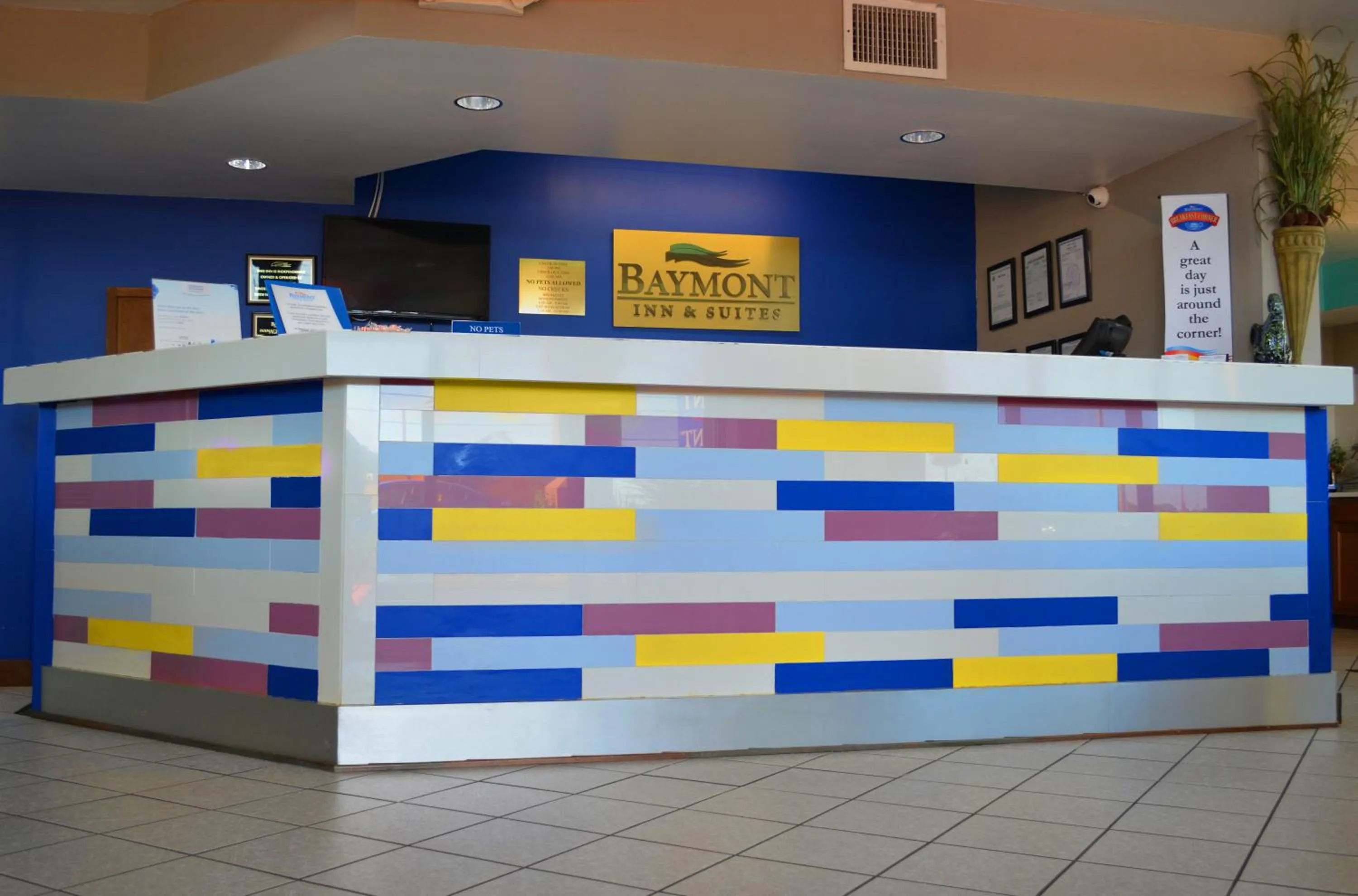 Lobby or reception in Baymont by Wyndham Mobile/Tillmans Corner