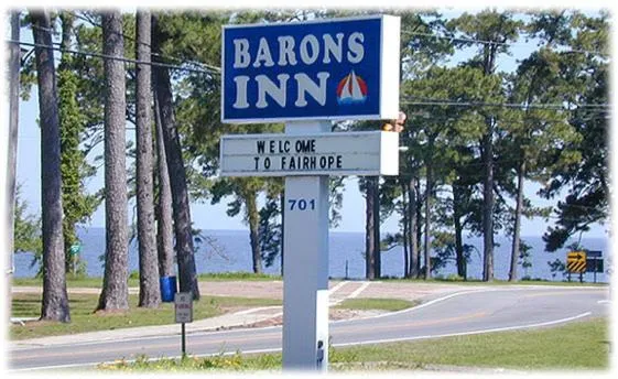 Day in Magnolia Beach Inn - Fairhope