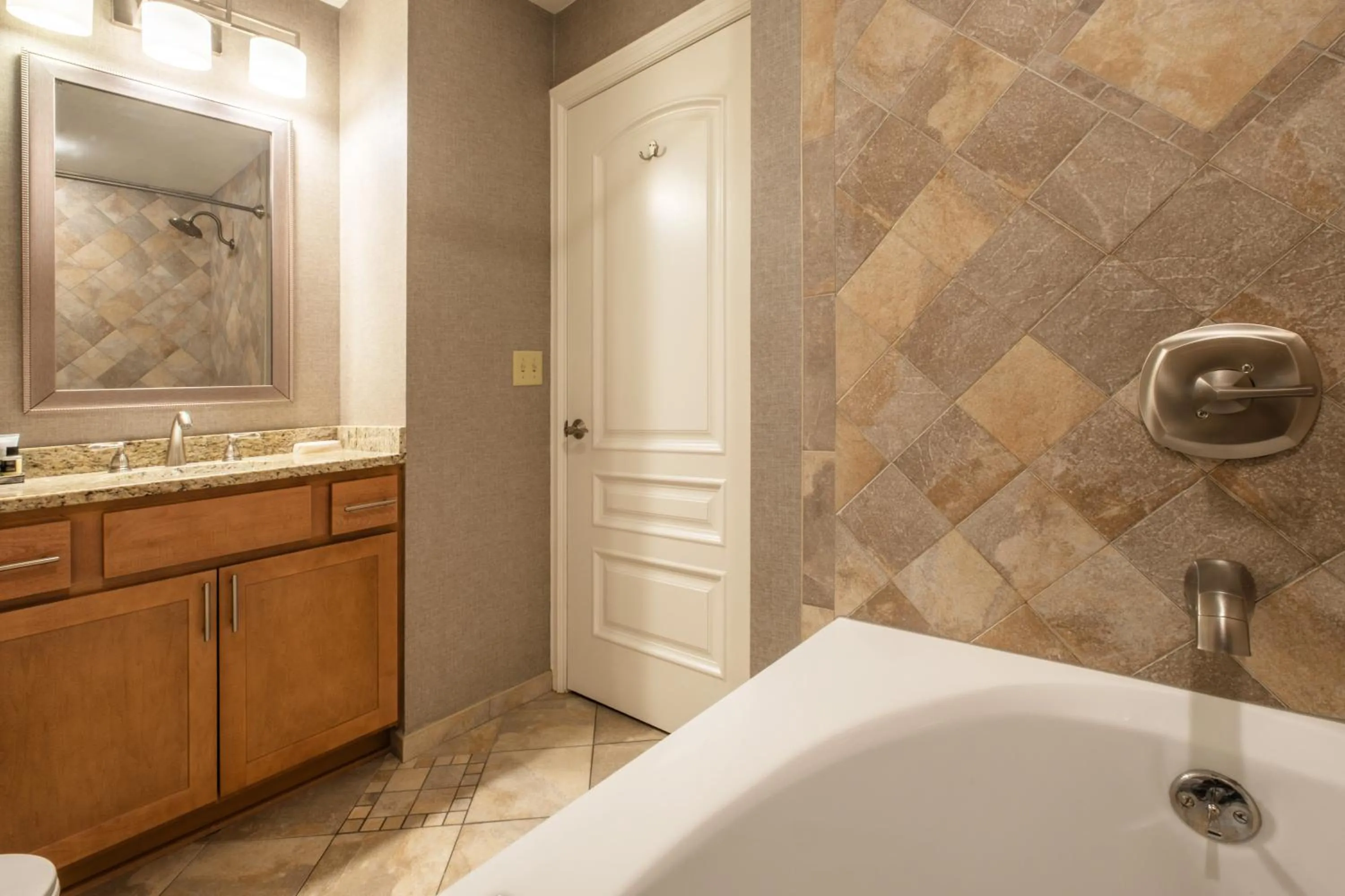 Bathroom in Red Coach Inn