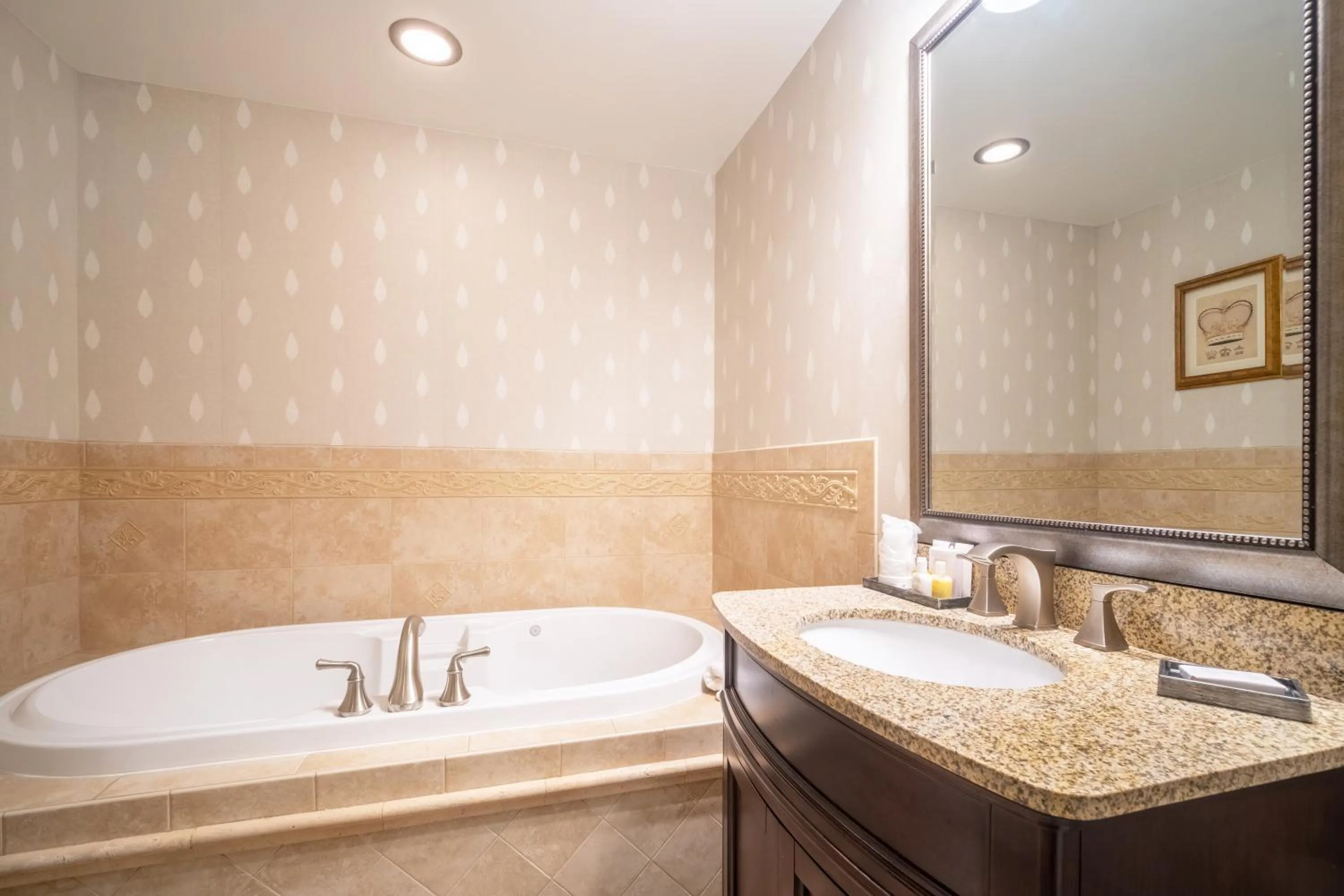 Bathroom in Red Coach Inn