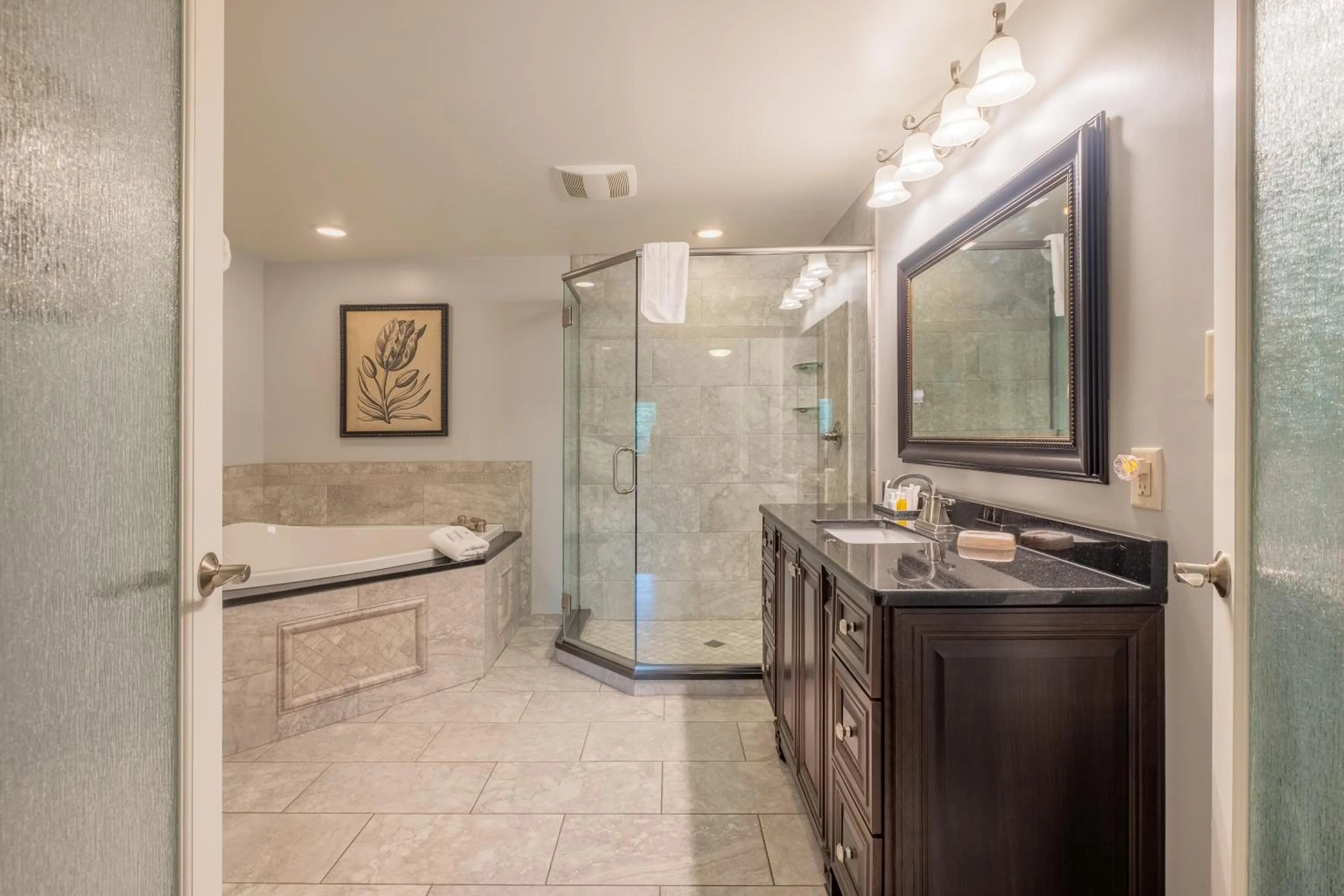 Bathroom in Red Coach Inn