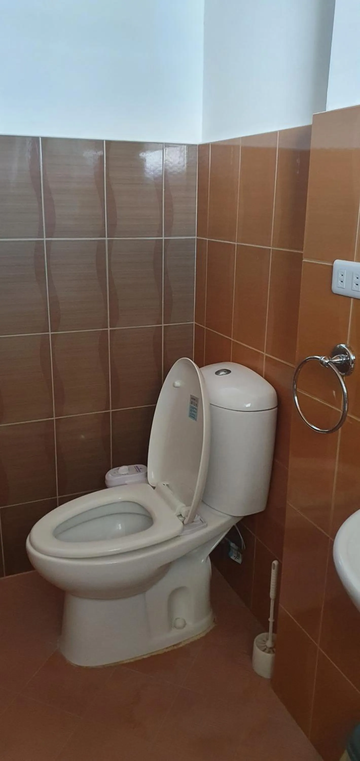 Bathroom in Lola's Guest House