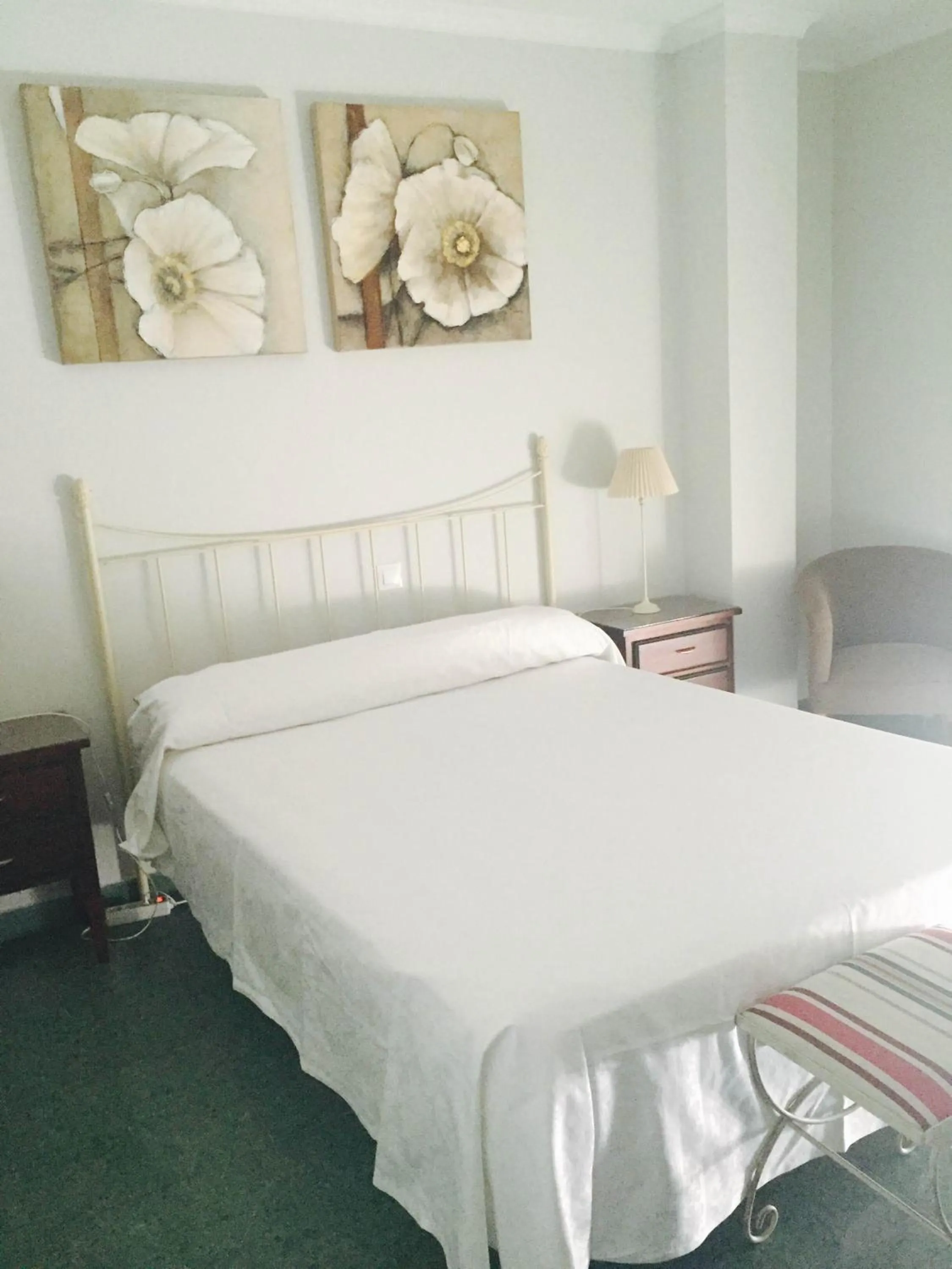 Bed in Hostal Acemar