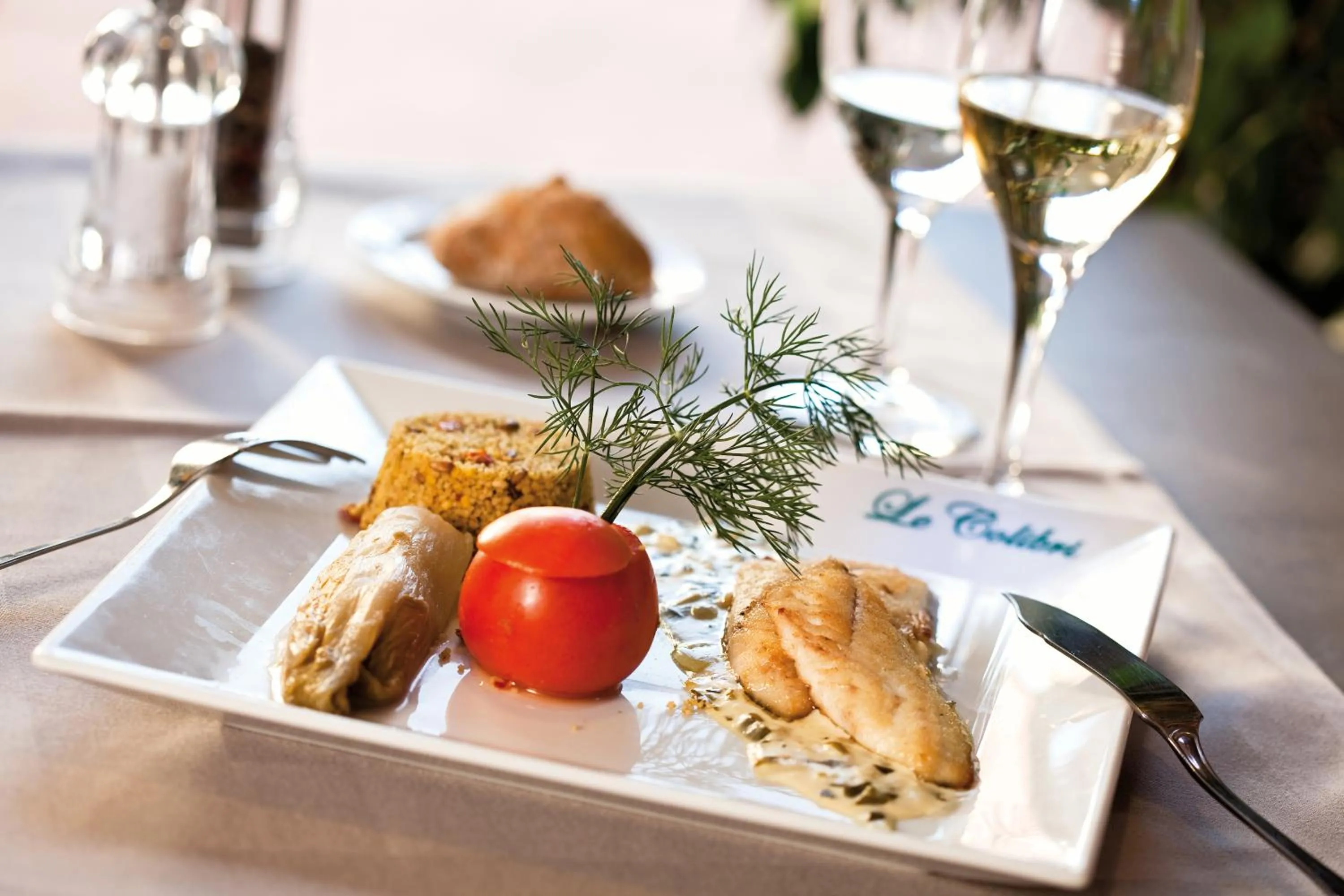 Restaurant/places to eat in Hôtel Restaurant Le Colibri