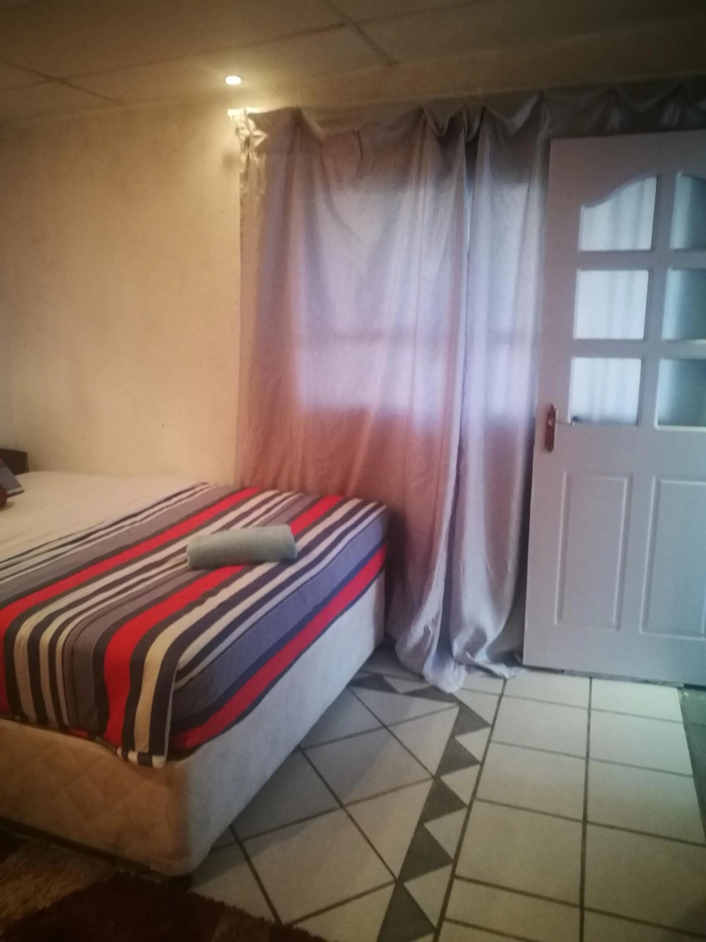 Naisar Sparkling Apartment