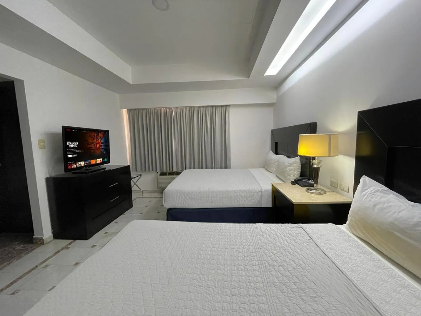 Bed in Wyndham Garden Los Mochis Plaza Inn