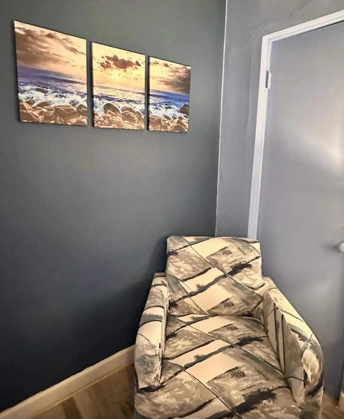 Seating area in Malibu Resort Motel