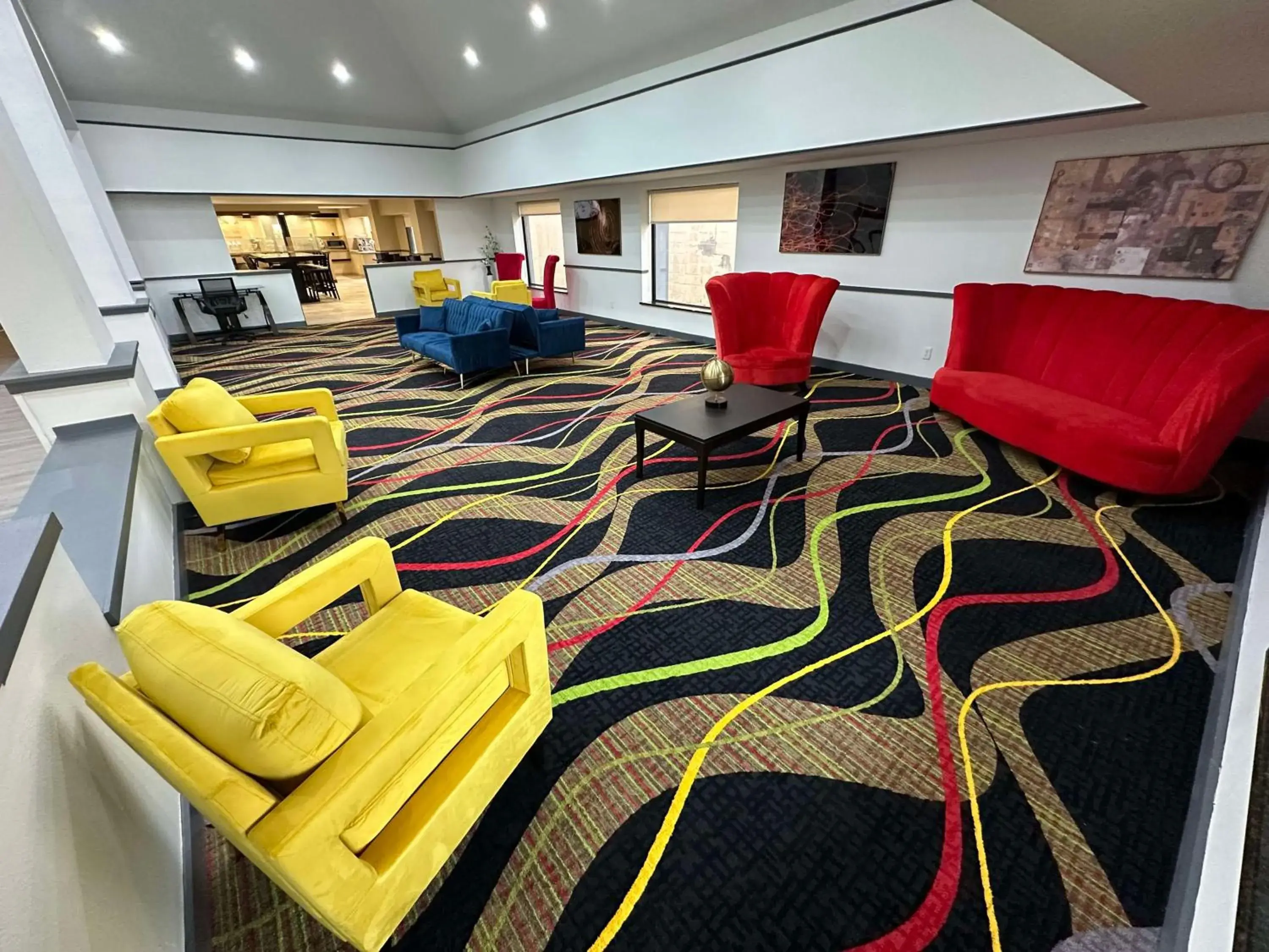 Lobby or reception in SureStay Plus by Best Western Mobile I-65 Lobby or reception in SureStay Plus by Best Western Mobile I-65