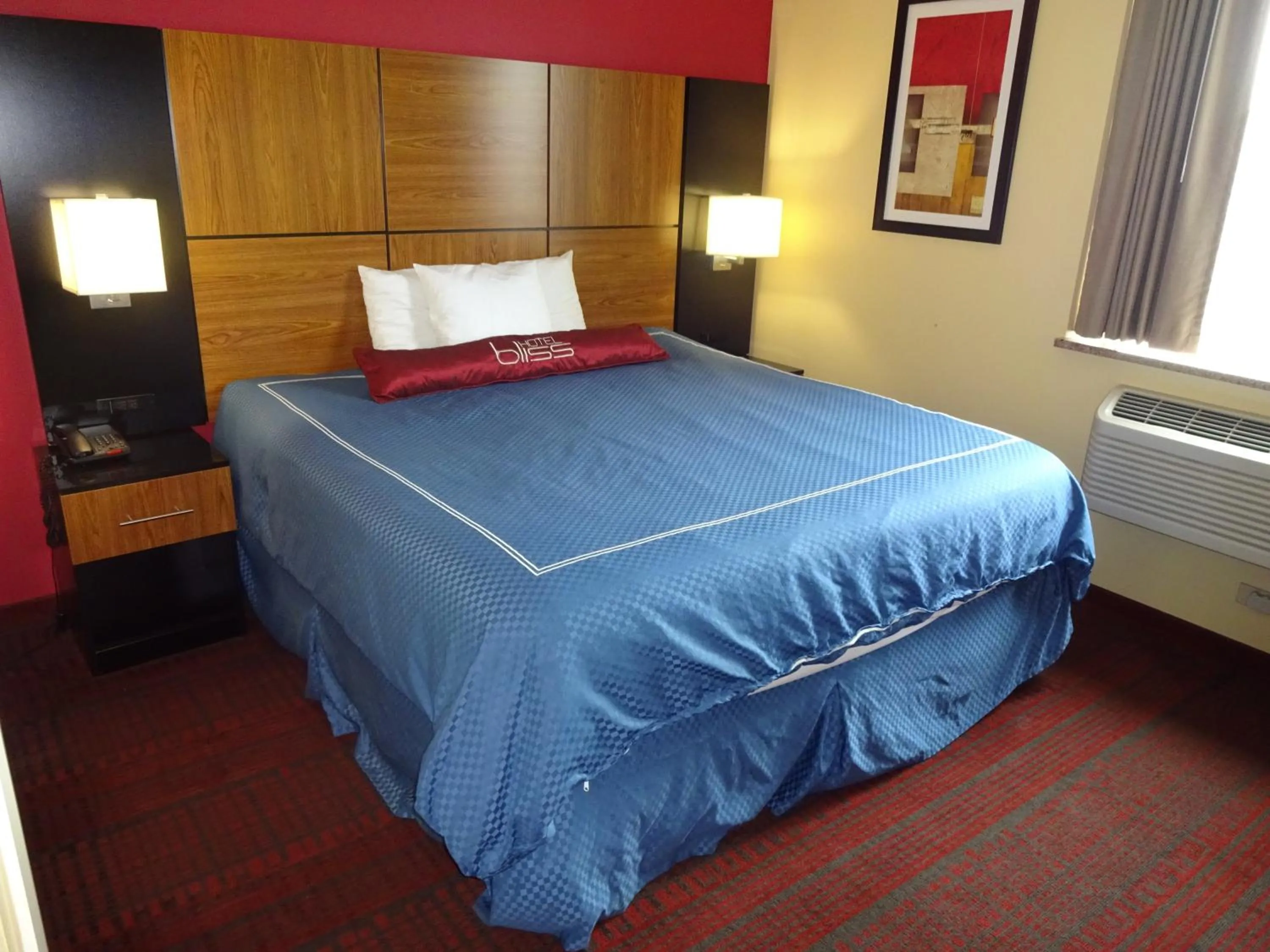 Bedroom, Bed in Hotel Bliss - Brooklyn