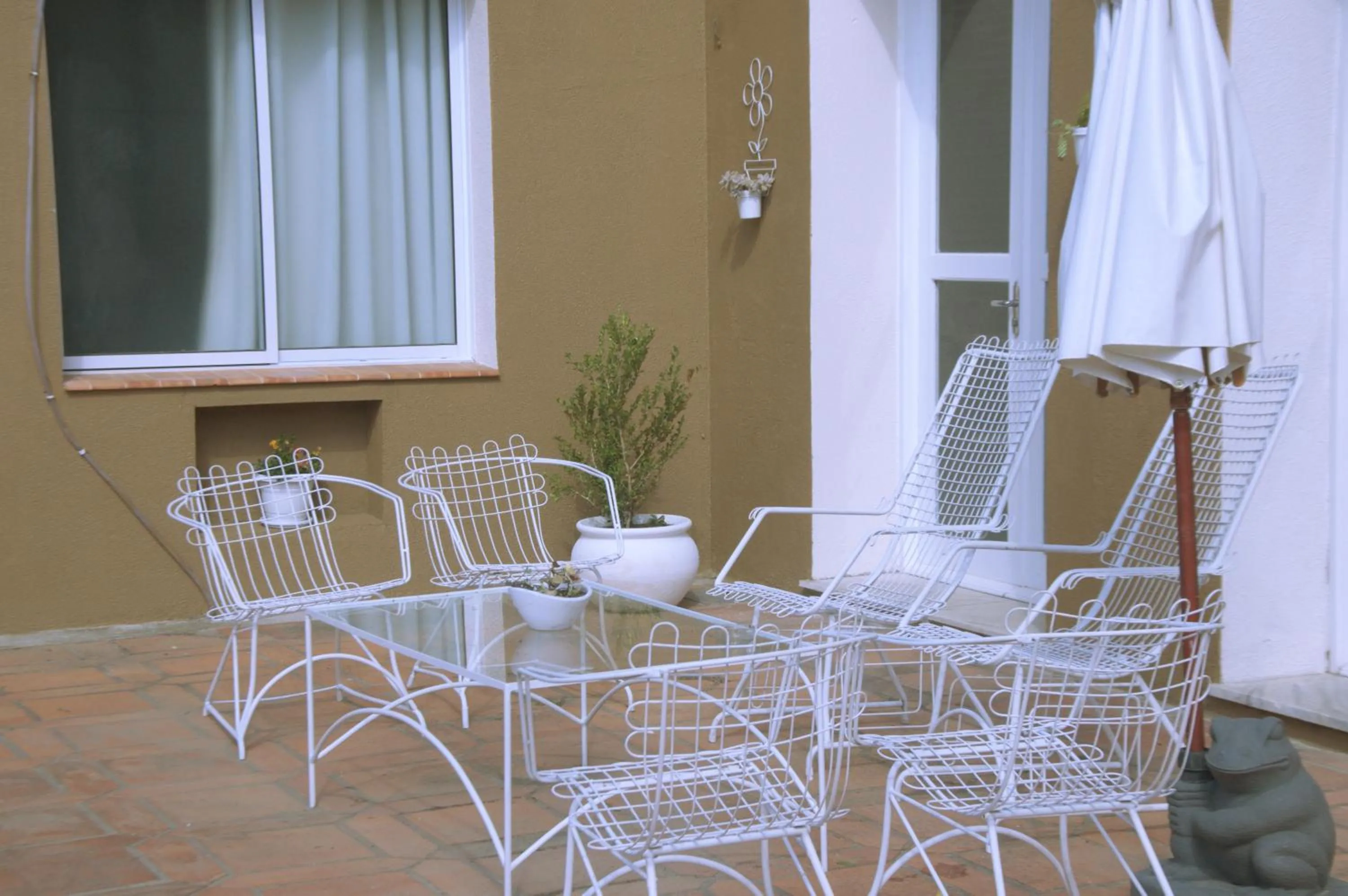 Garden view in Crigial Hotel