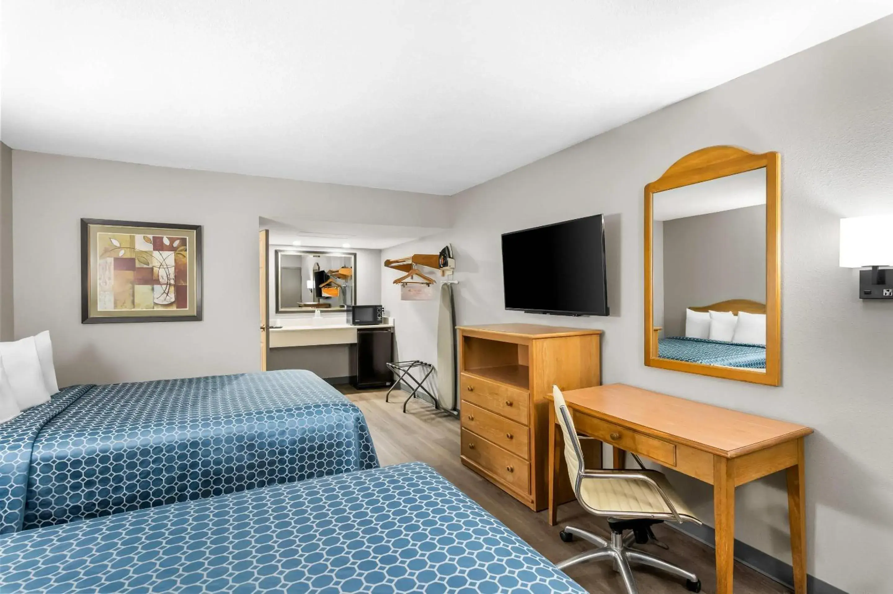 Bedroom, Bed in Rodeway Inn Hot Springs National Park Area Bedroom, Bed in Rodeway Inn Hot Springs National Park Area