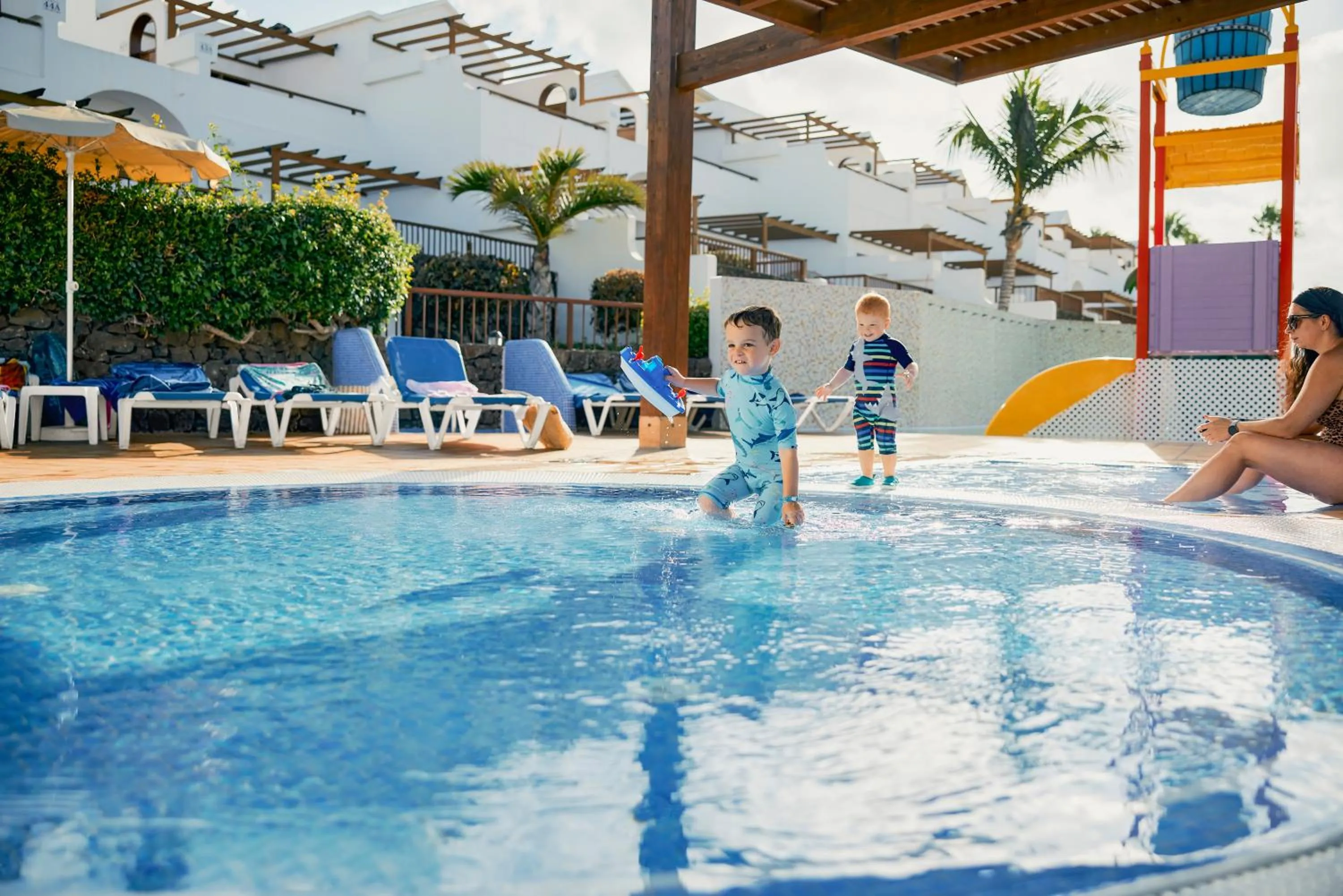 Swimming pool in Grupotel Flamingo Beach