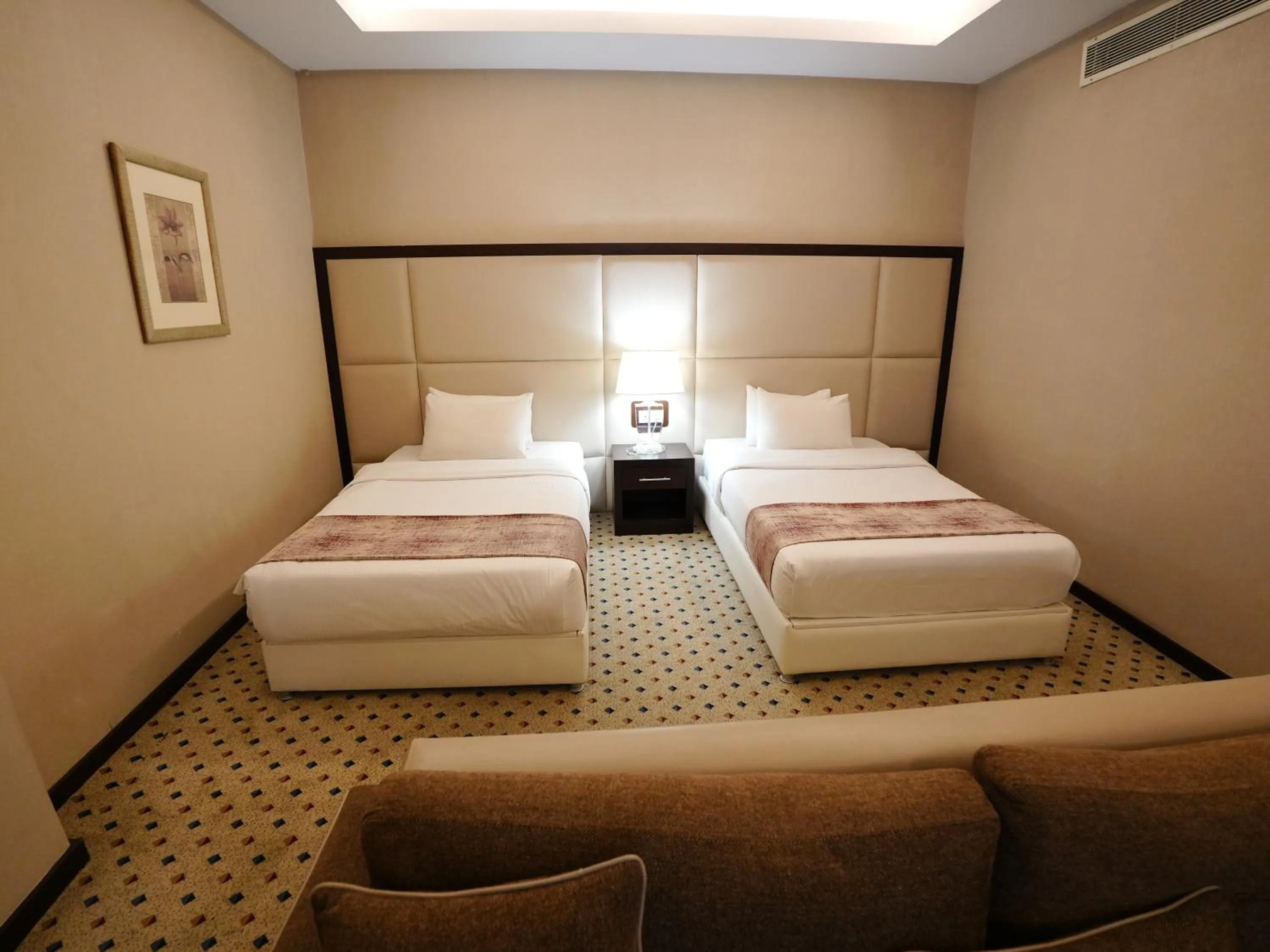 Bed in Canyon Hotel Erbil