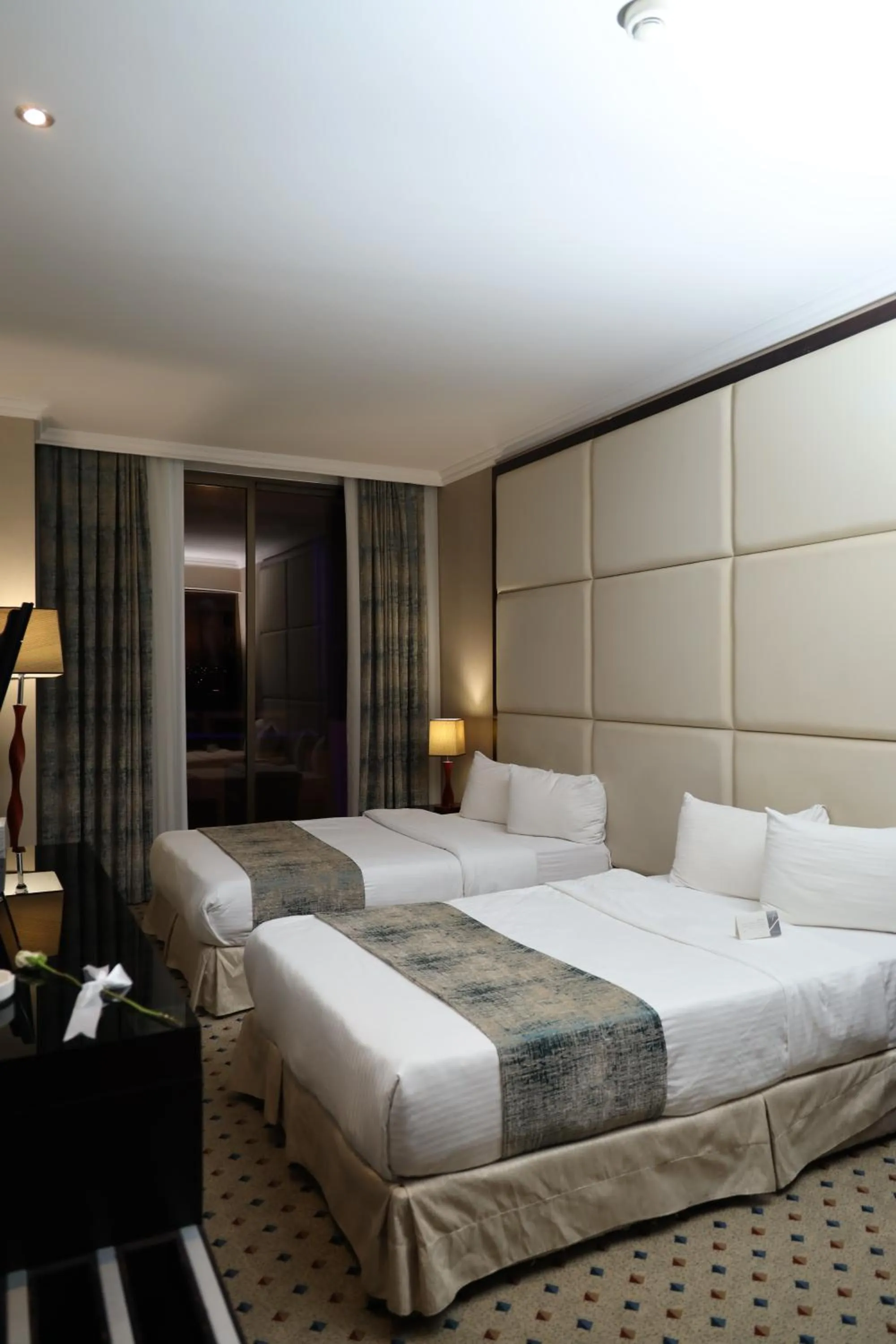 Bed in Canyon Hotel Erbil