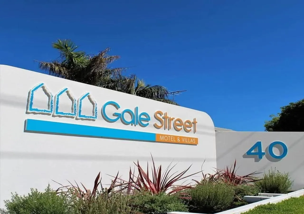 Property building in Busselton Gale Street Motel & Villas