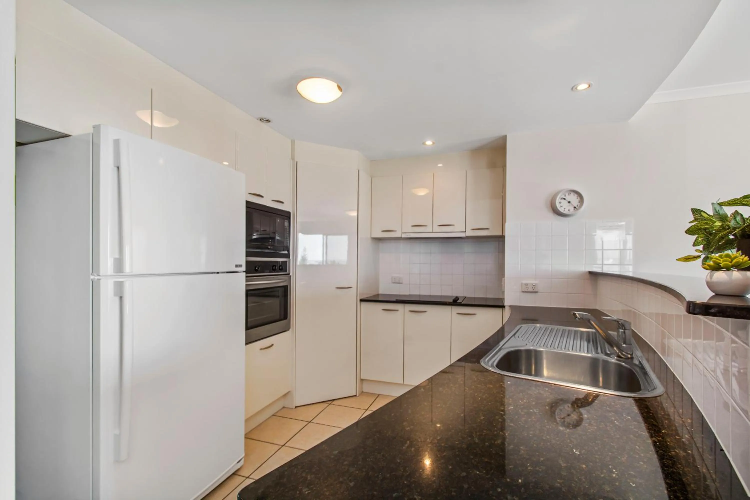 Kitchen or kitchenette in Rovera Apartments