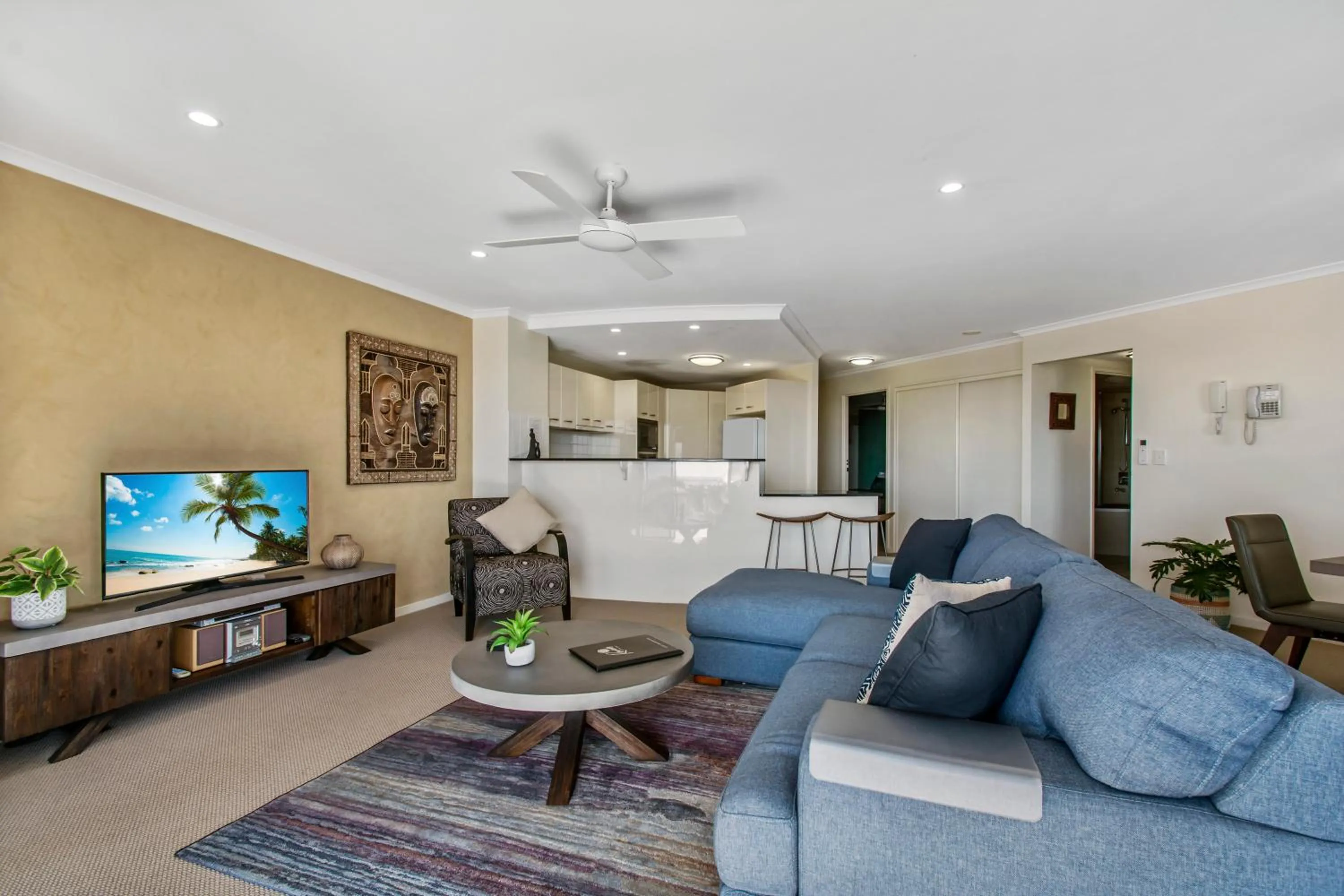 TV and multimedia in Rovera Apartments