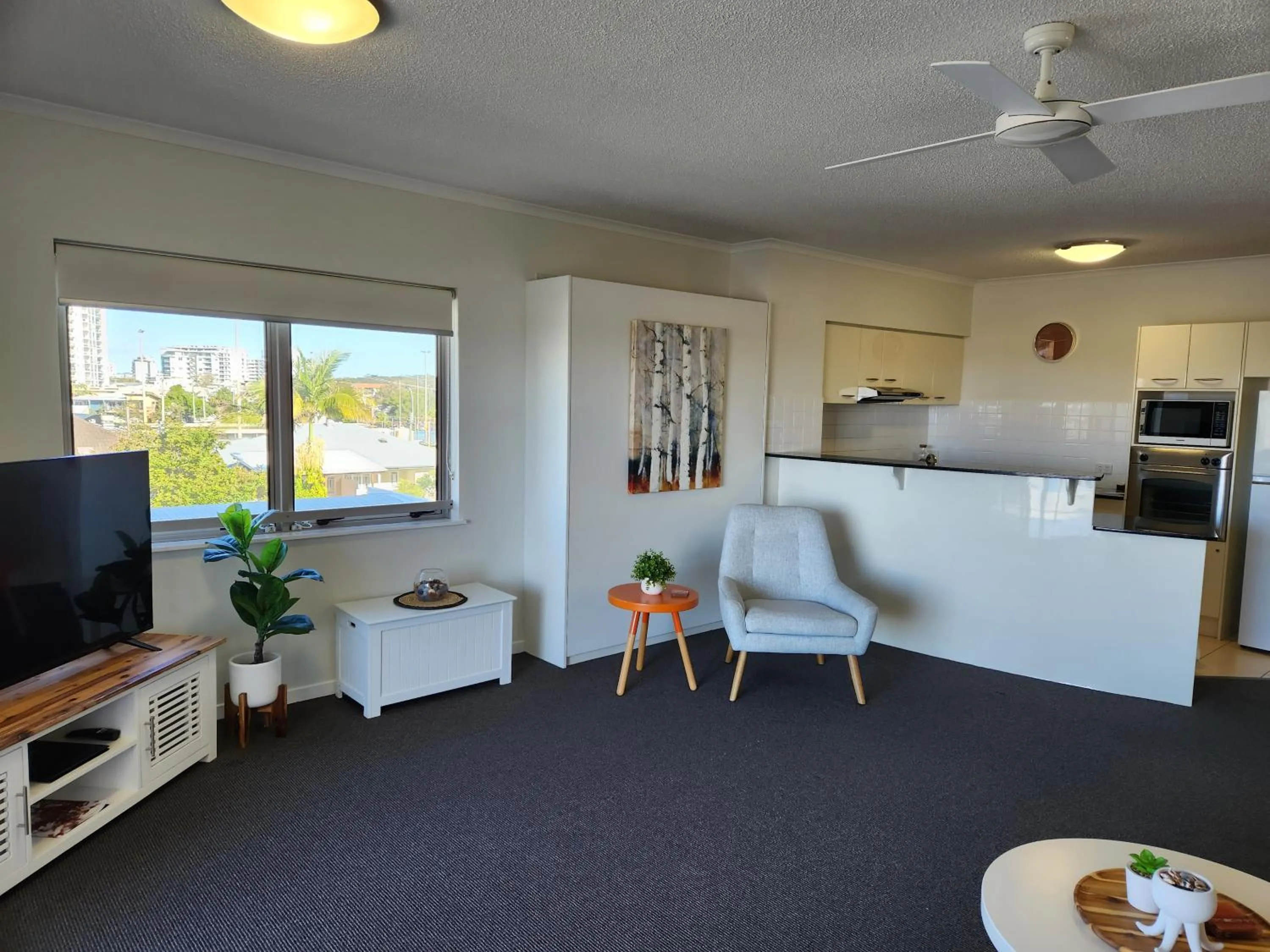 TV and multimedia in Rovera Apartments