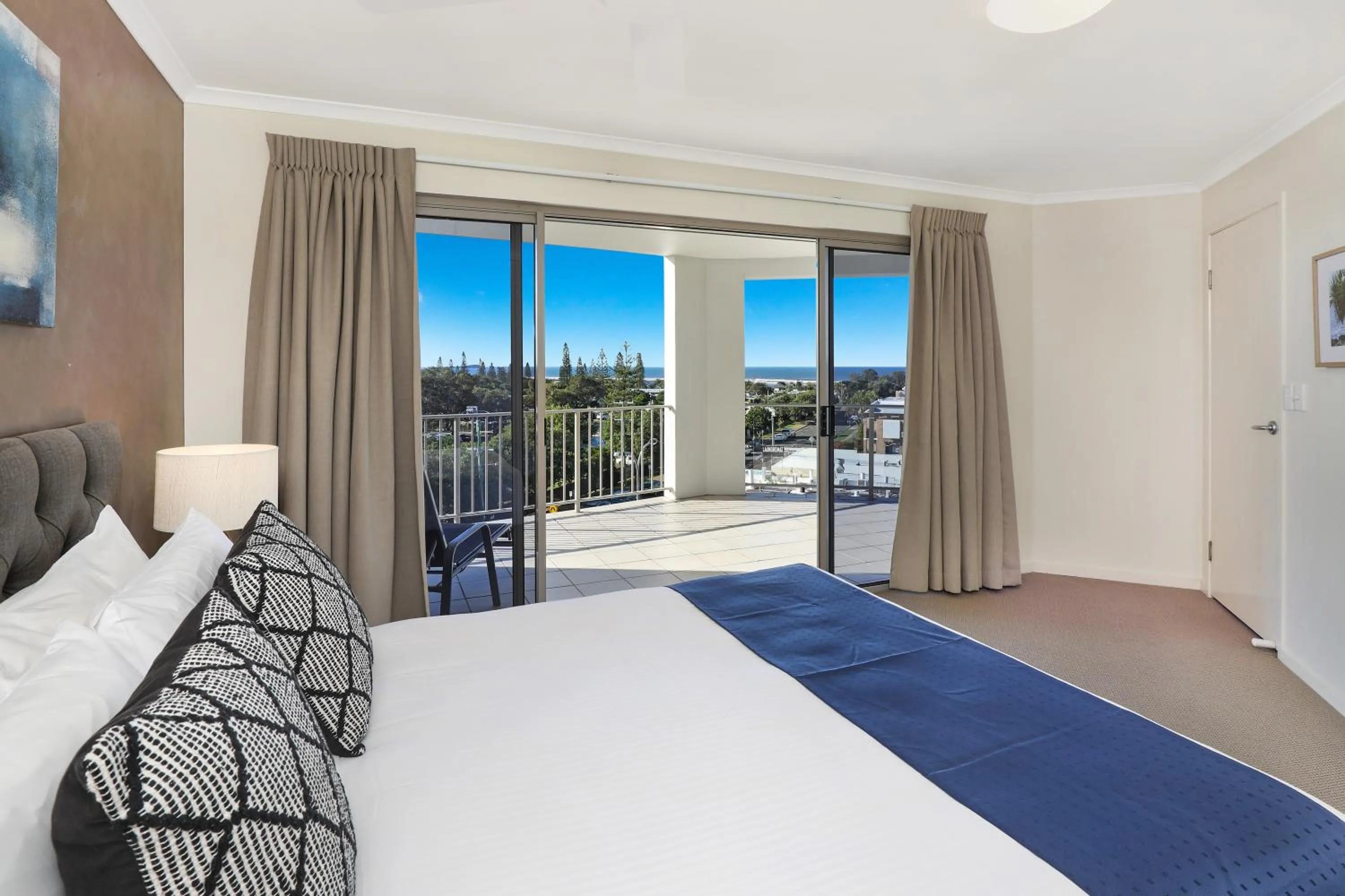 Bed in Rovera Apartments